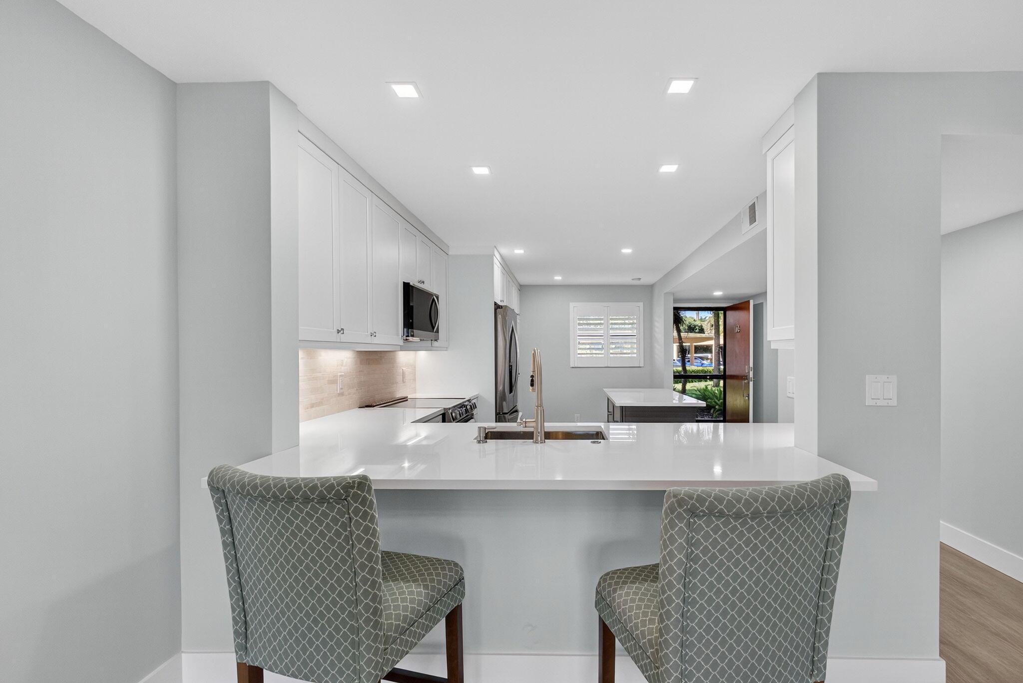 MARINA BAY CONDO - Residential