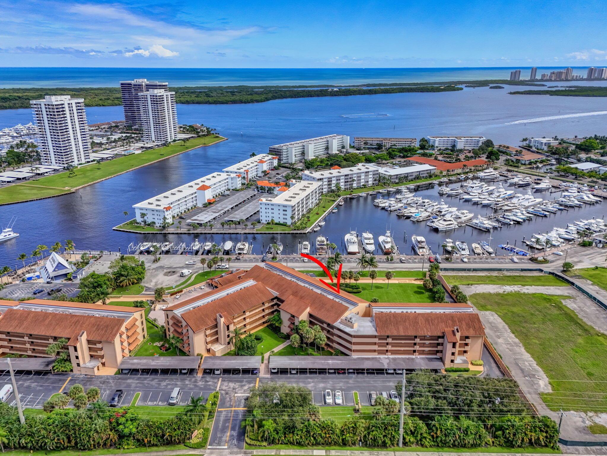 MARINA BAY CONDO - Residential