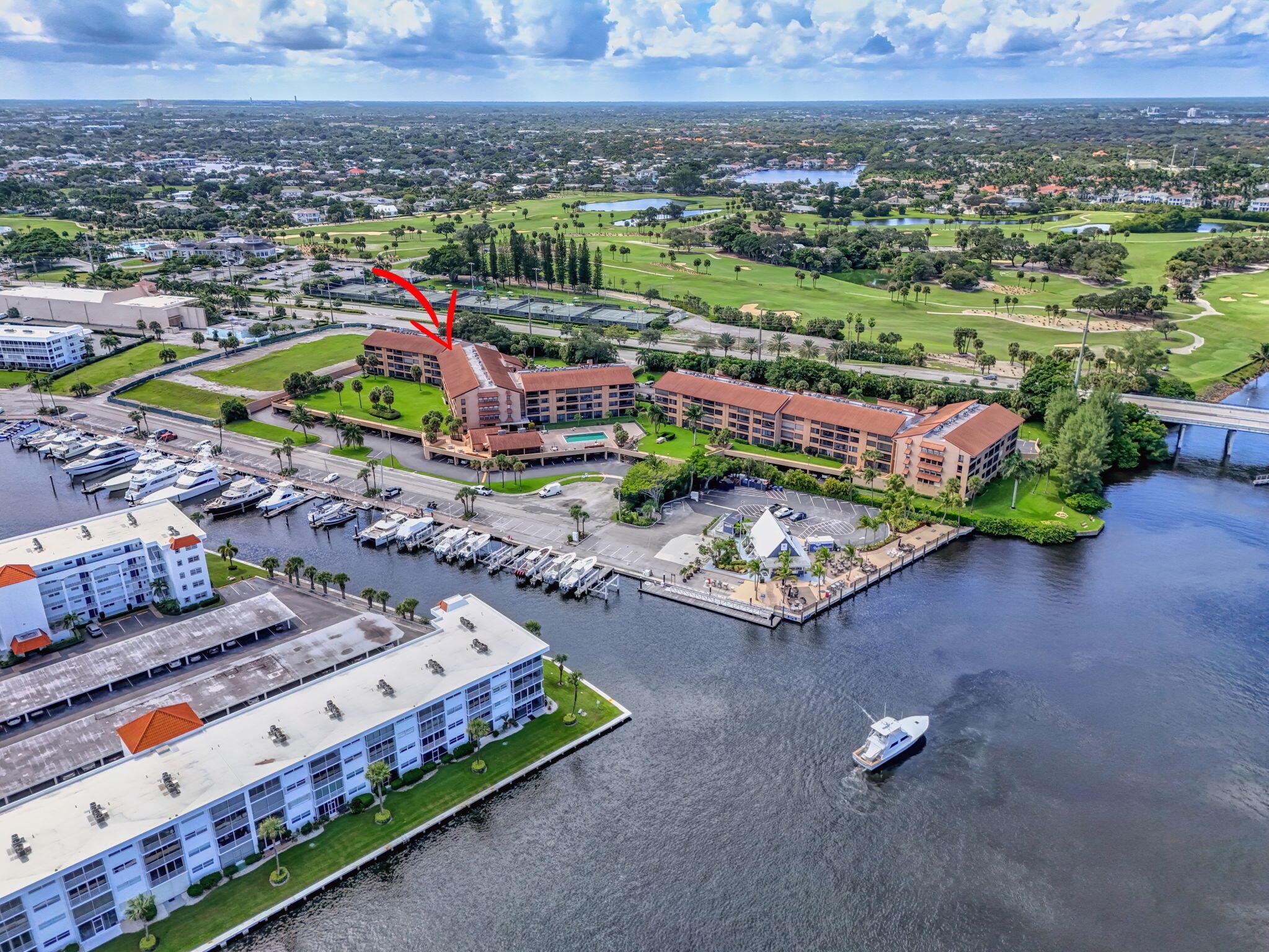 MARINA BAY CONDO - Residential