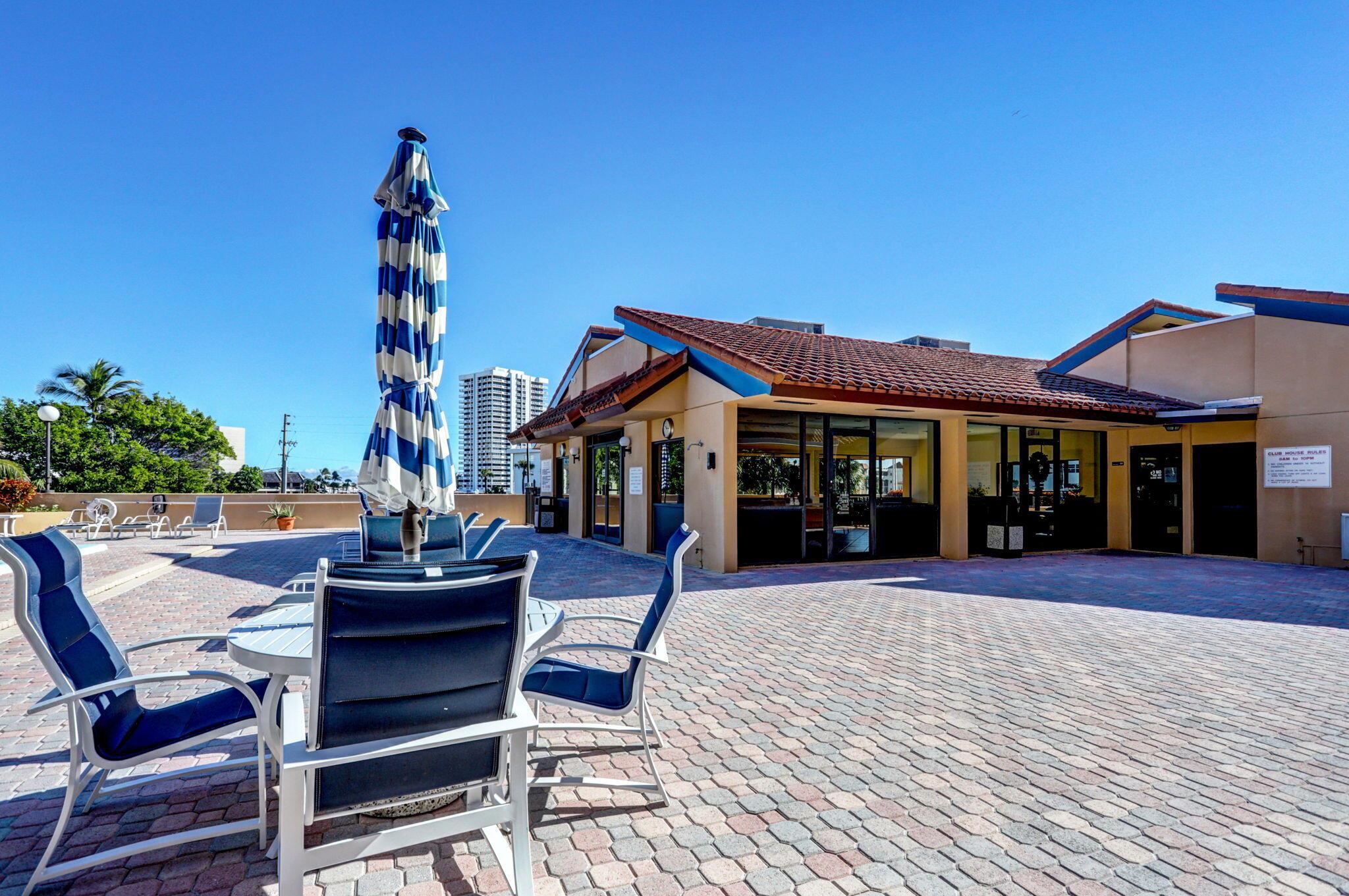 MARINA BAY CONDO - Residential