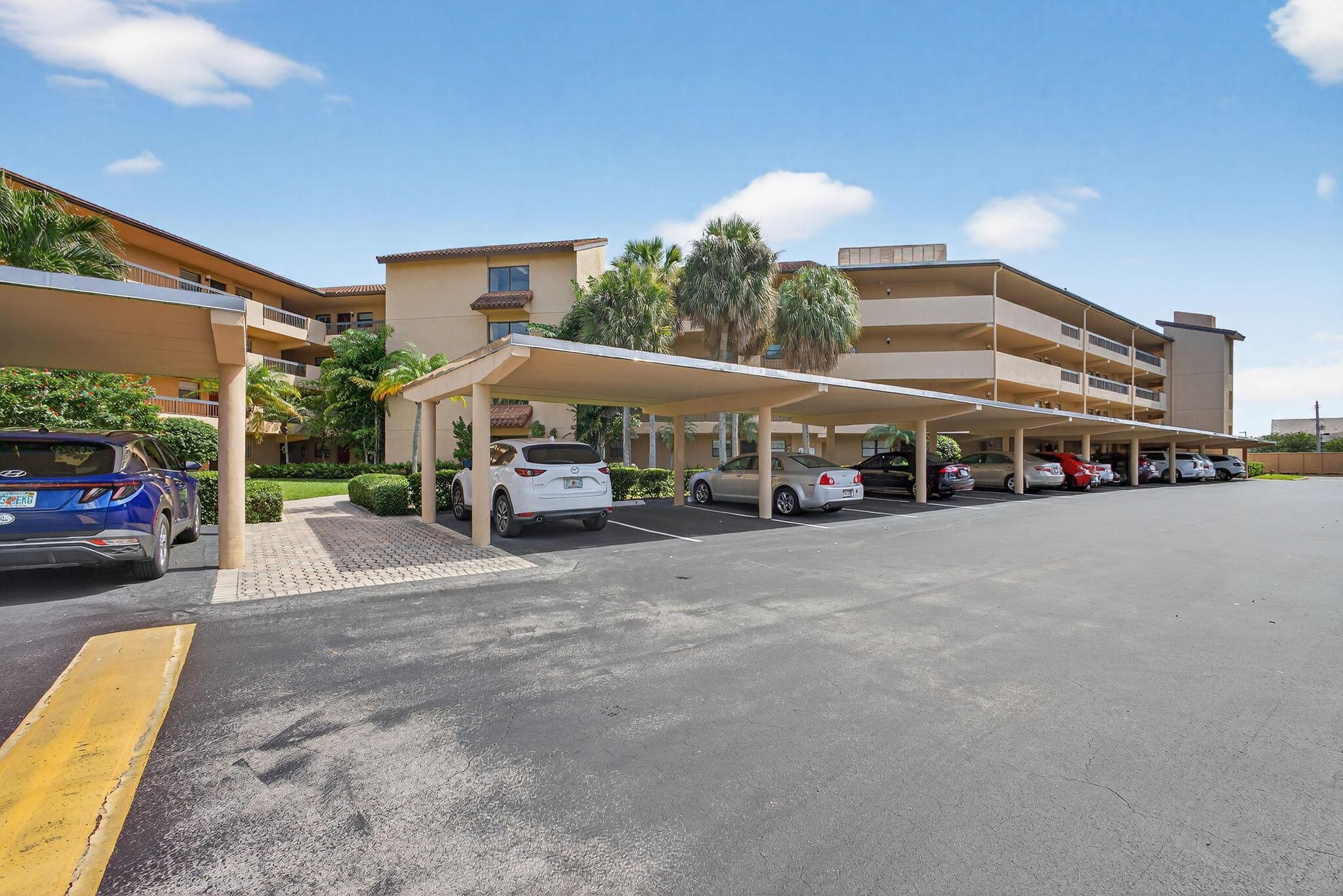 MARINA BAY CONDO - Residential