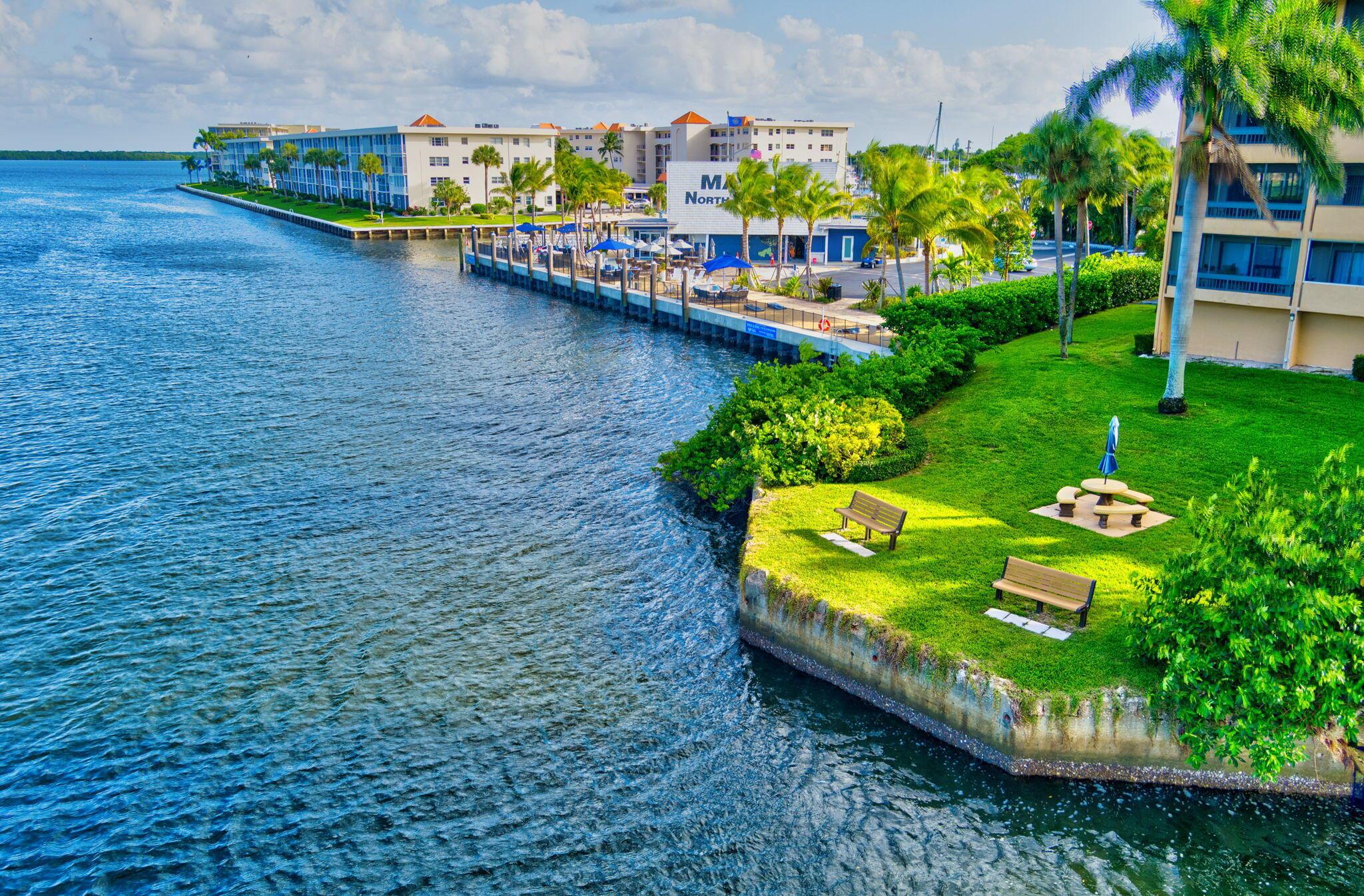 MARINA BAY CONDO - Residential