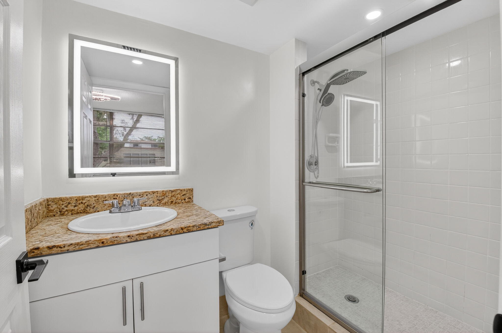 Villages Oriole Abbey Condo - Residential