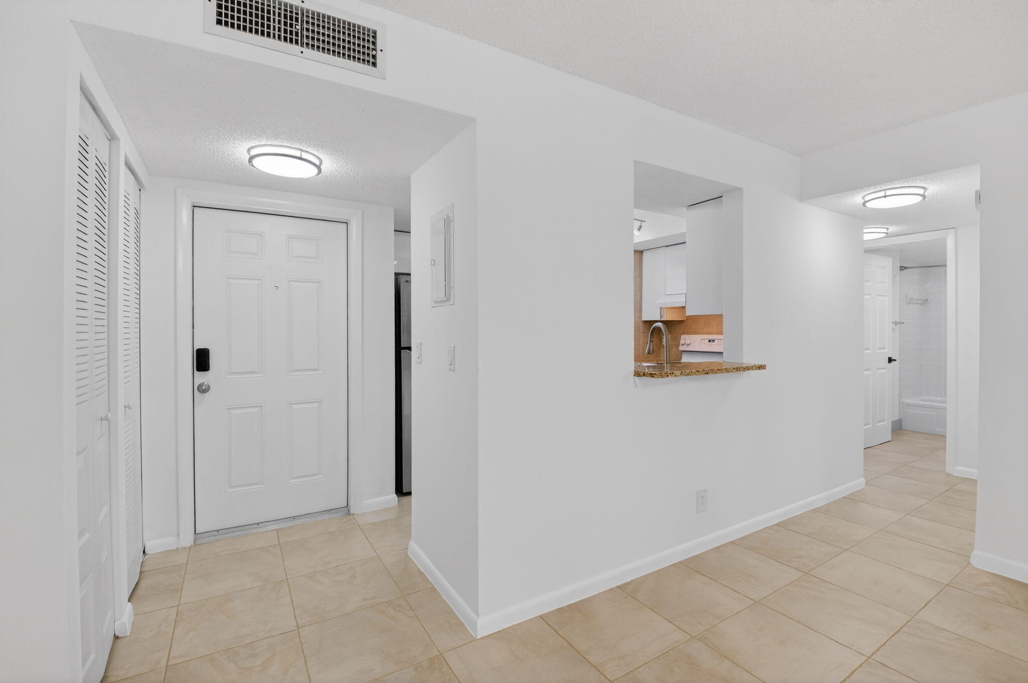 Villages Oriole Abbey Condo - Residential