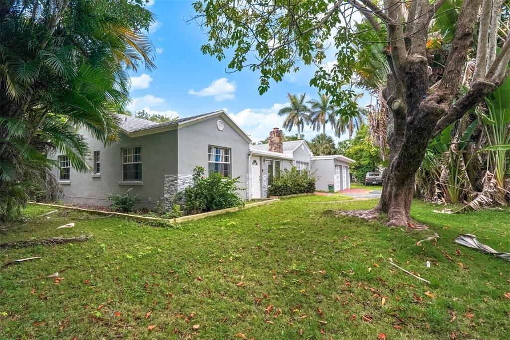 617 Lakeside Harbour
