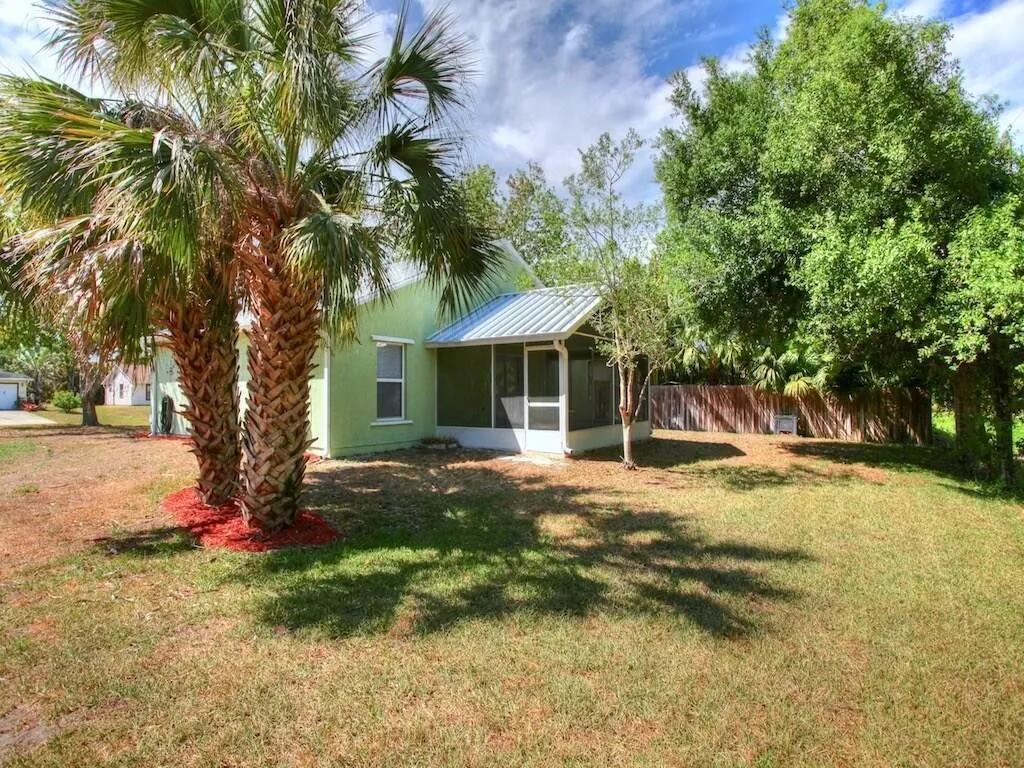 SEBASTIAN HIGHLANDS UNIT - Residential