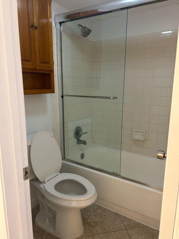 FOREST HILL VILLAS GARDEN - Residential Lease