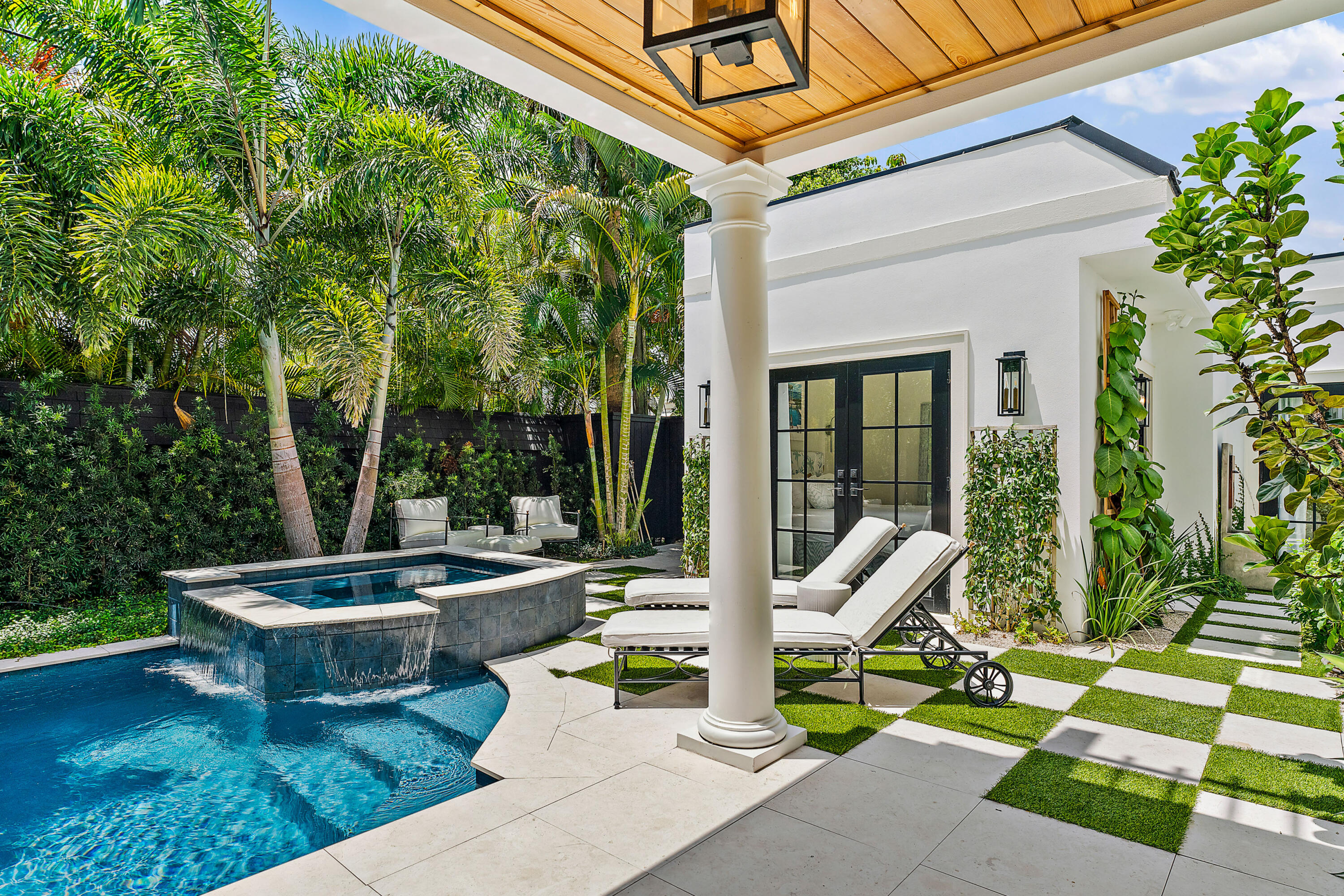 MONCEAUX - Residential