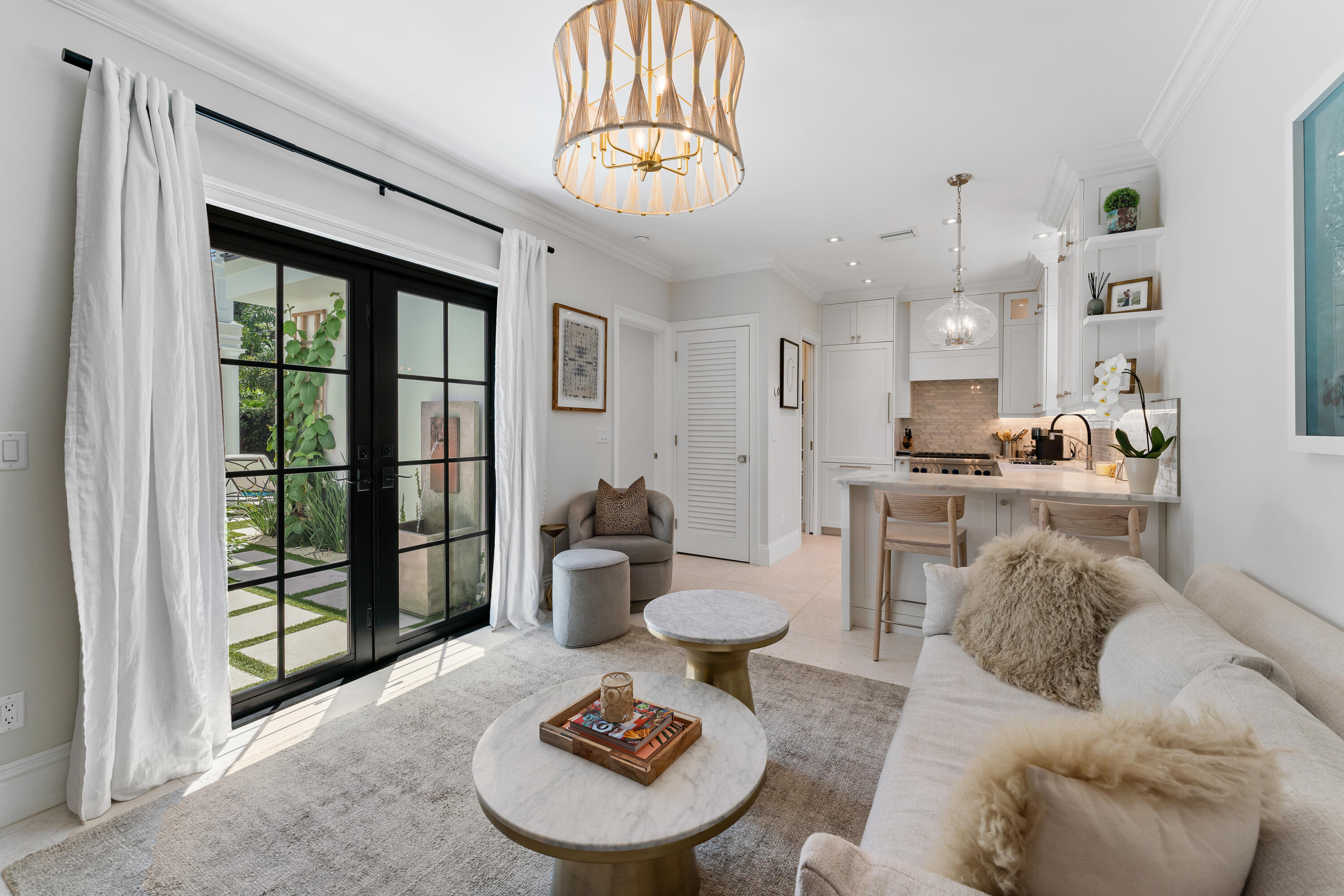 MONCEAUX - Residential