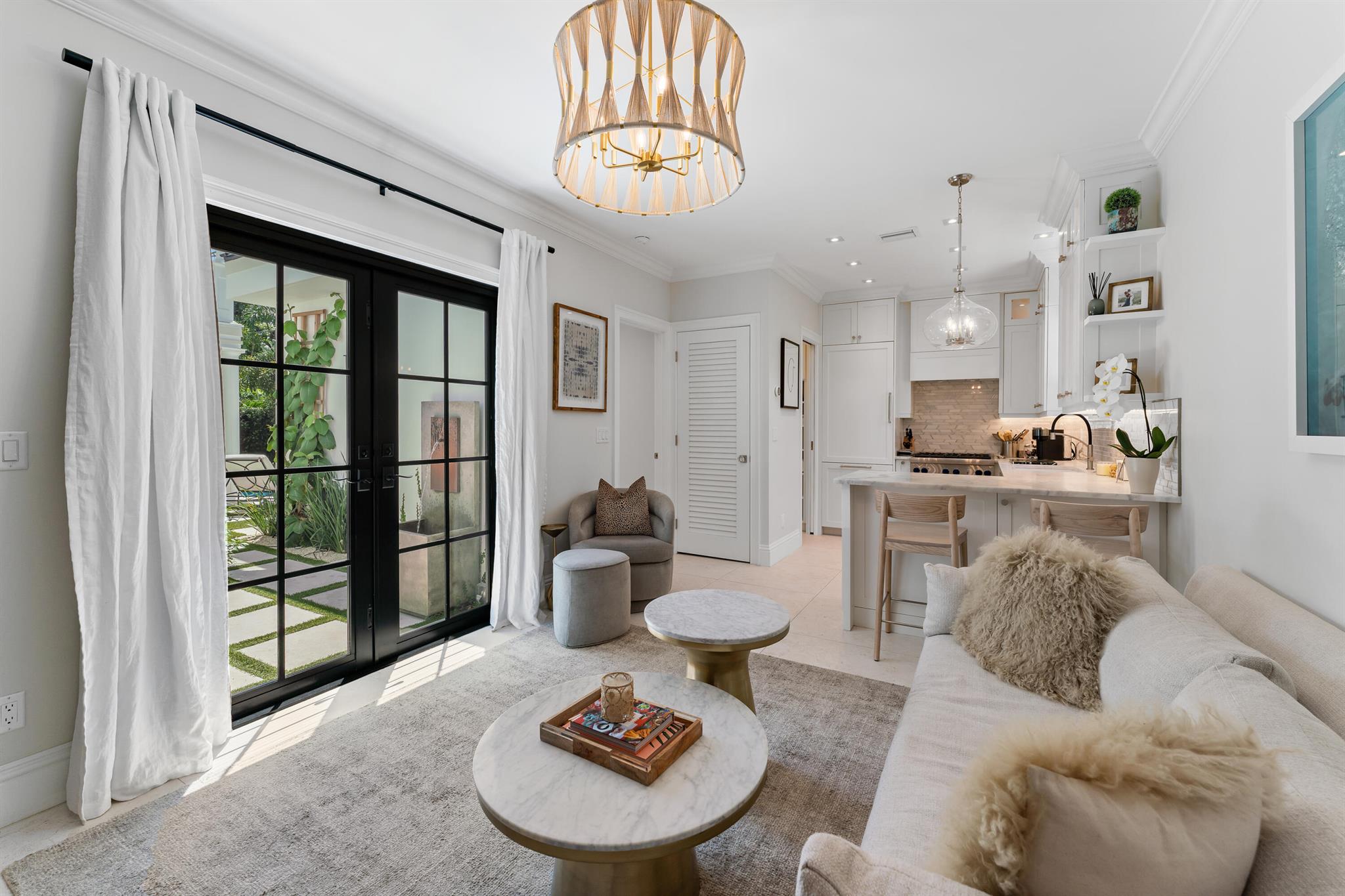 MONCEAUX - Residential