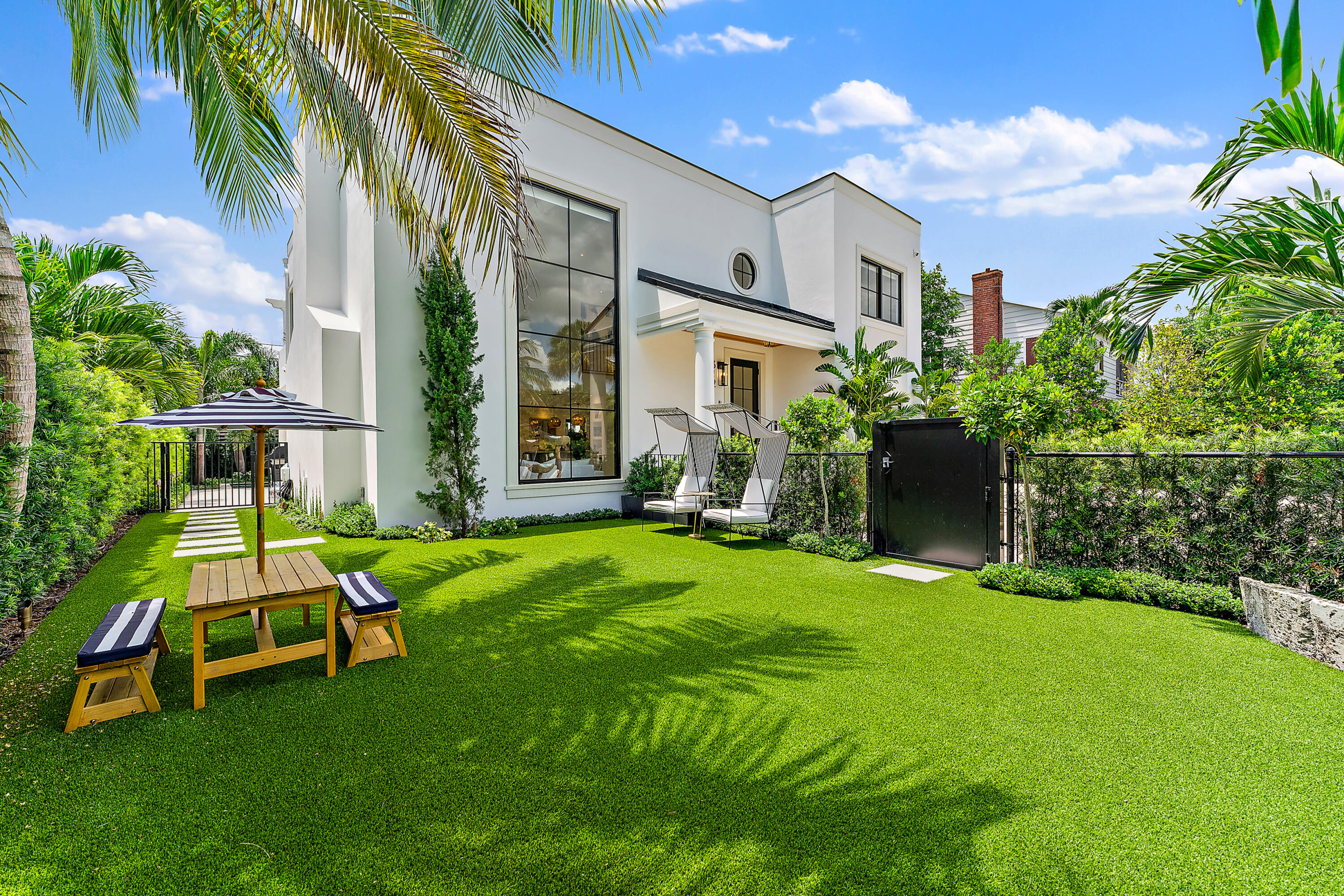 MONCEAUX - Residential