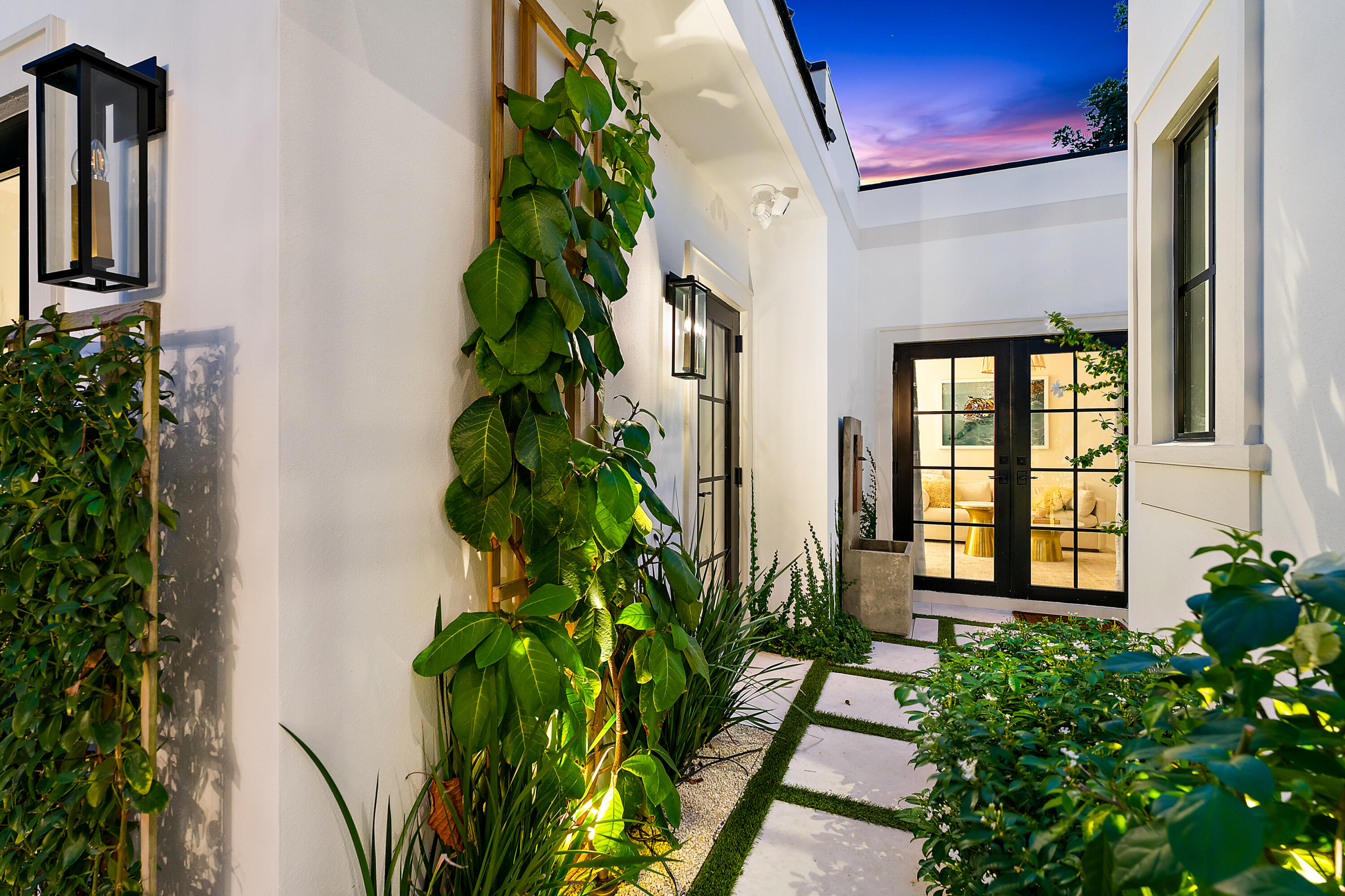 MONCEAUX - Residential