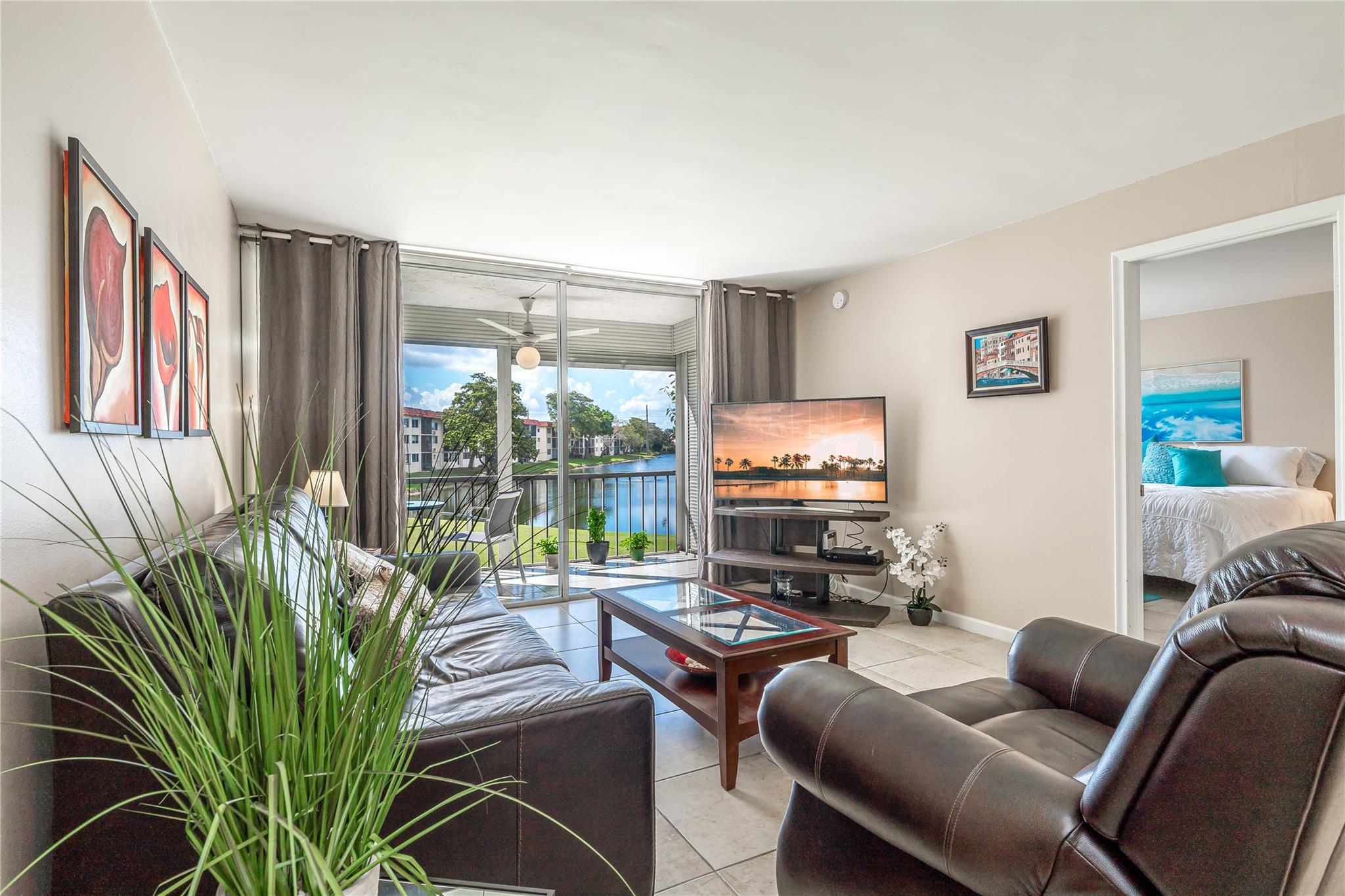 Hollybrook Golf & Tennis - Residential