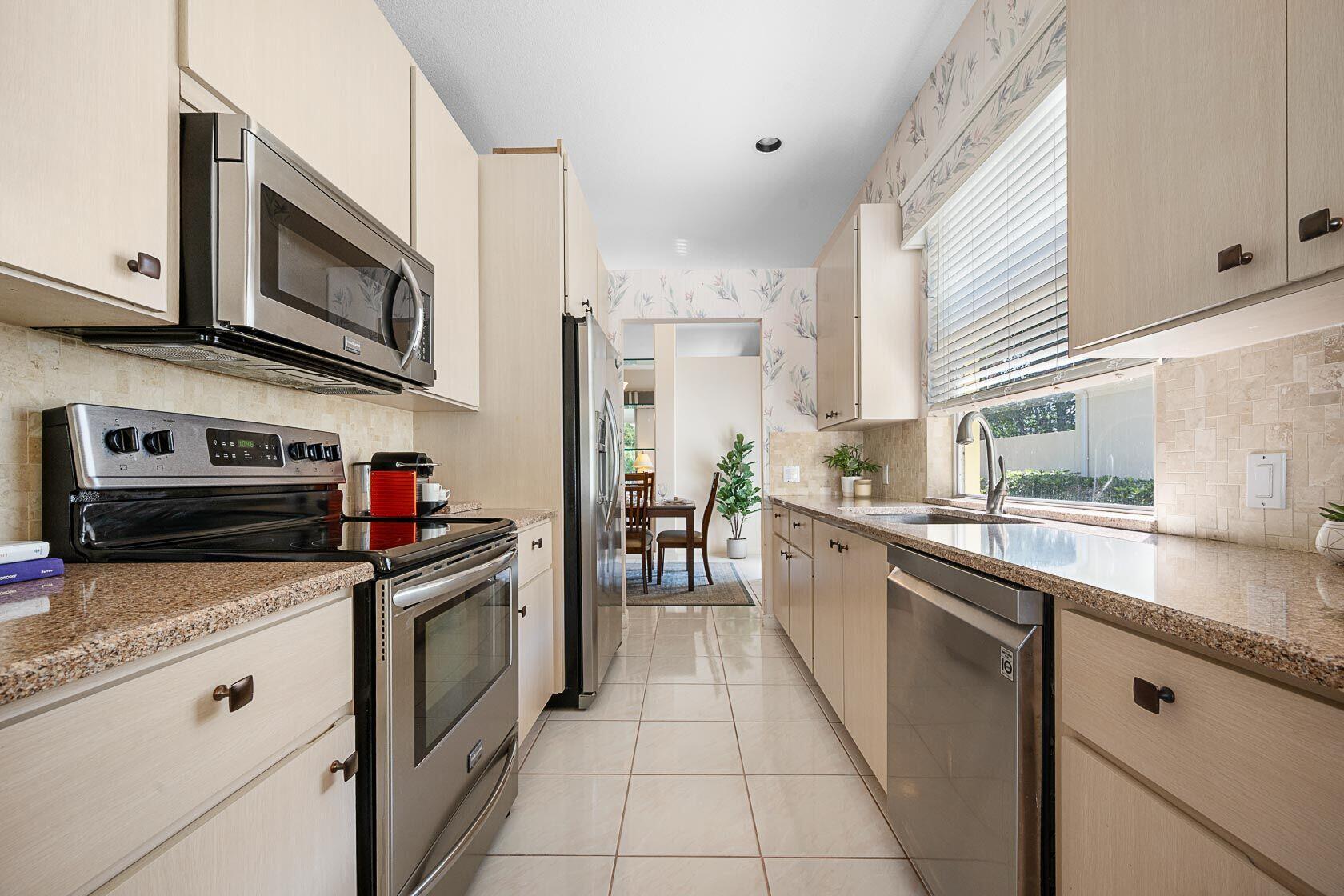 PRESERVE of HOBE SOUND - Residential