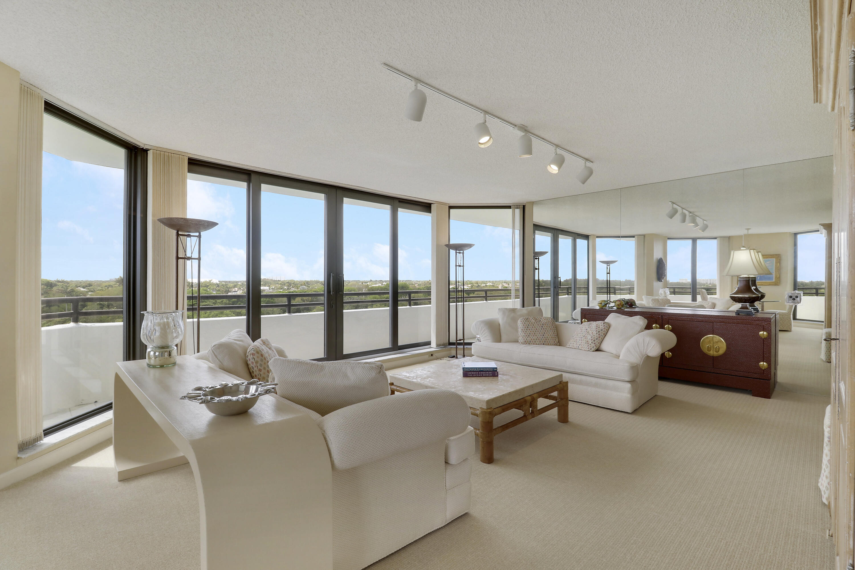 SOUTHPORTE ONE AT JONATHANS LANDING CONDO - Residential