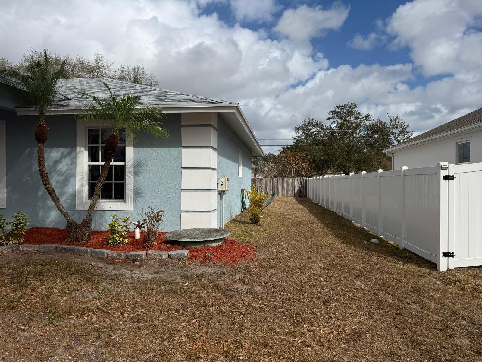 PORT ST LUCIE SECTION  22 - Residential Lease