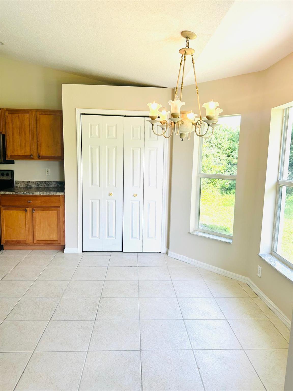 PORT ST LUCIE SECTION  22 - Residential Lease