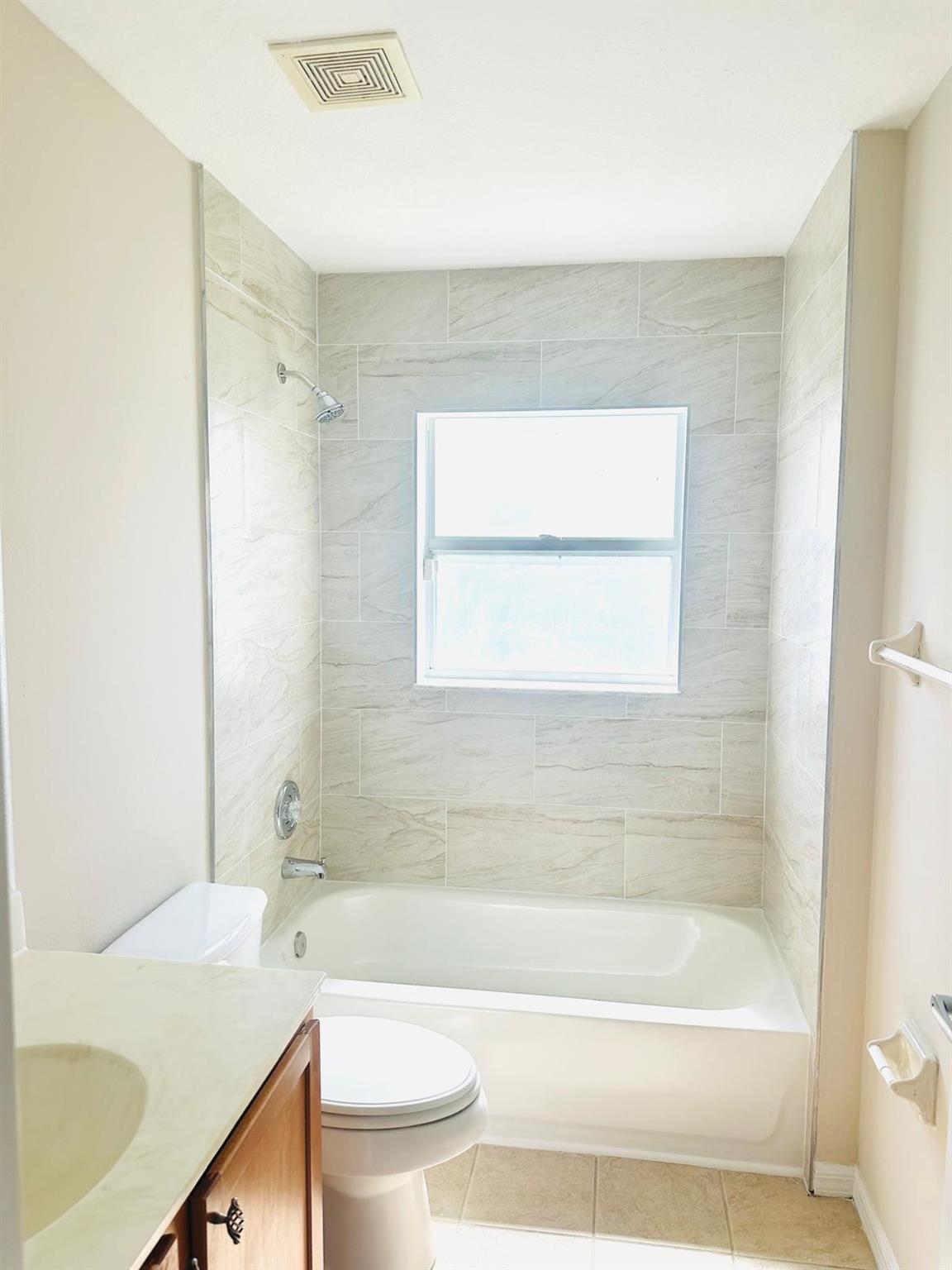 PORT ST LUCIE SECTION  22 - Residential Lease