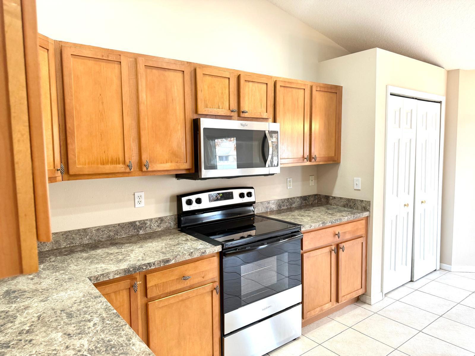 PORT ST LUCIE SECTION  22 - Residential Lease