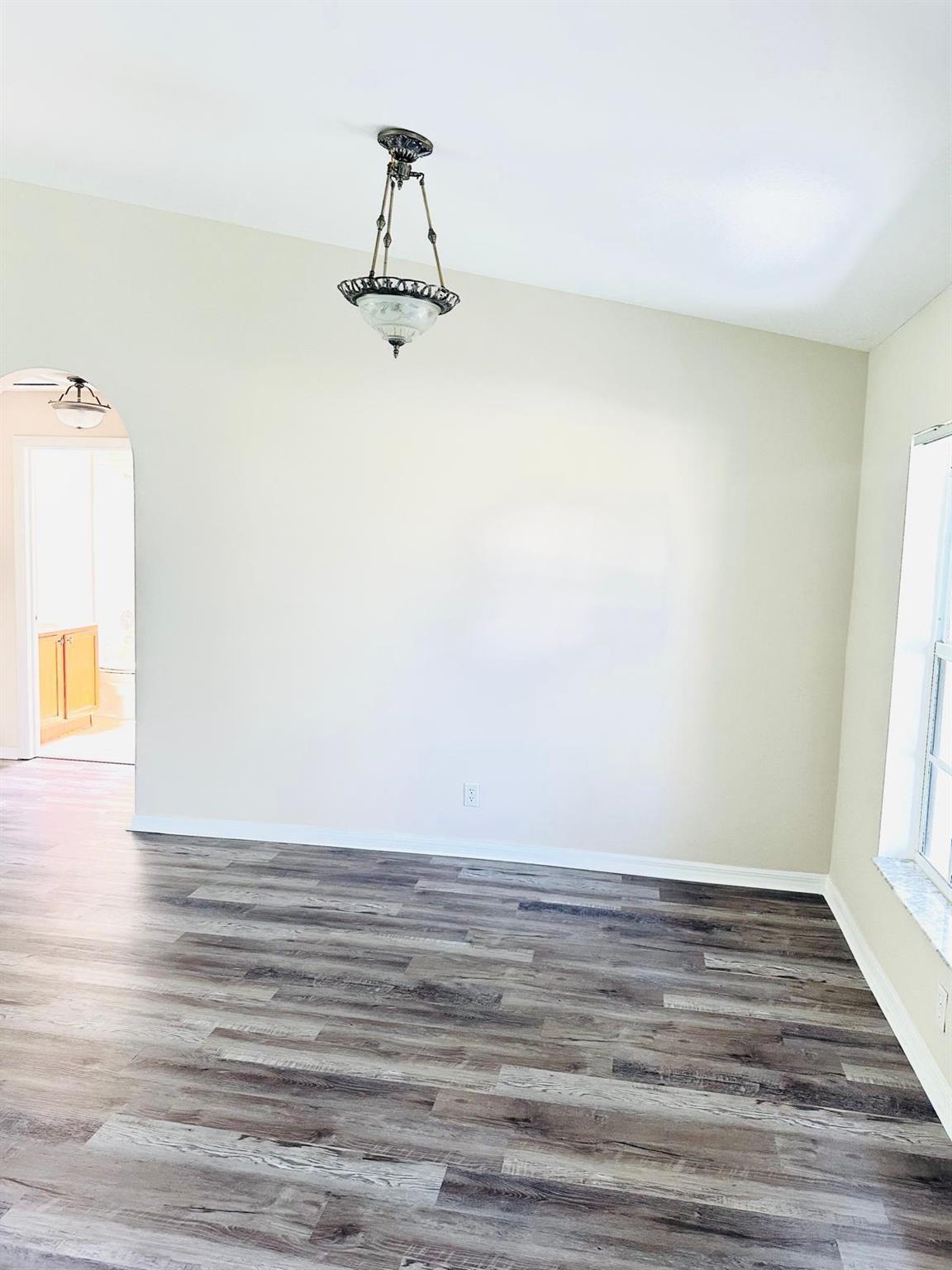 PORT ST LUCIE SECTION  22 - Residential Lease