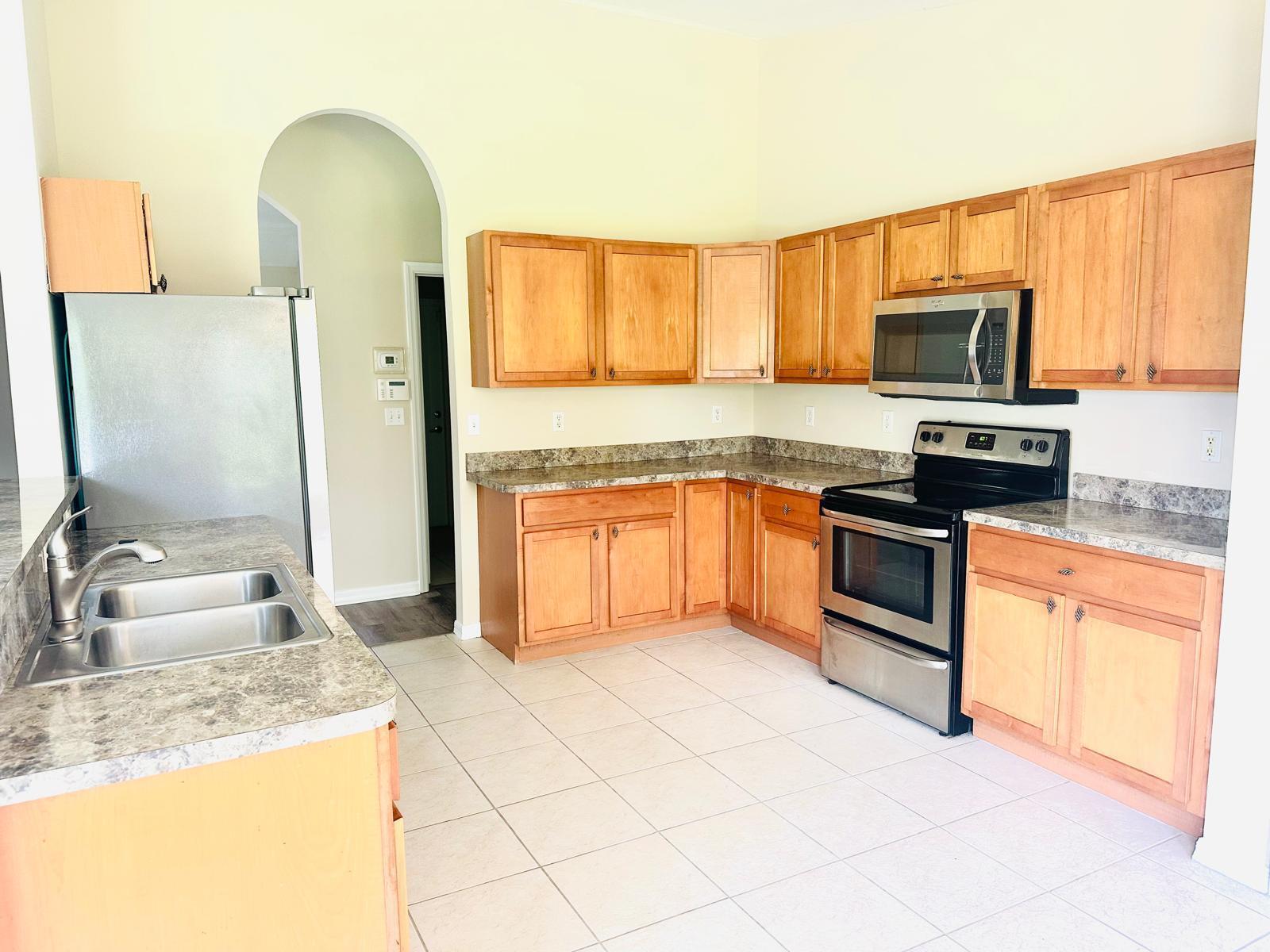PORT ST LUCIE SECTION  22 - Residential Lease