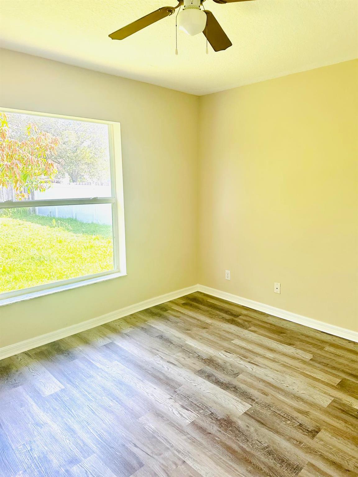 PORT ST LUCIE SECTION  22 - Residential Lease