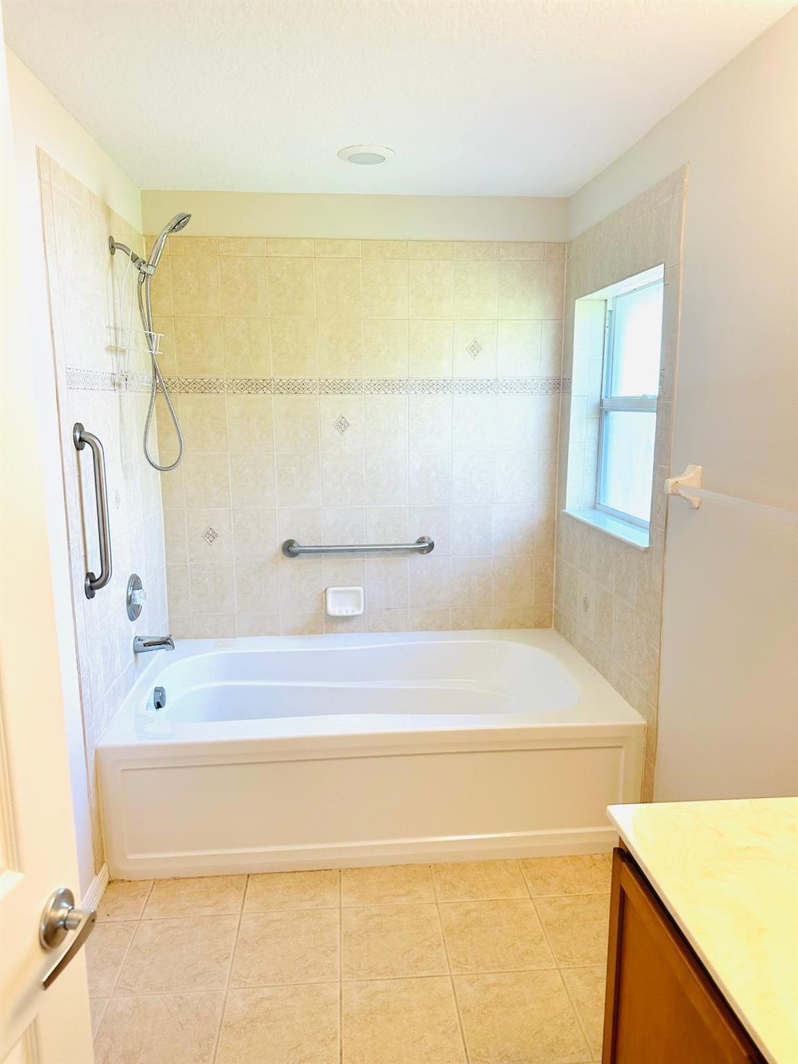 PORT ST LUCIE SECTION  22 - Residential Lease