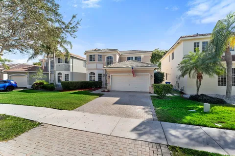 19452 SW 68th St, Pembroke Pines, FL 33332 - MLS#: F10487191