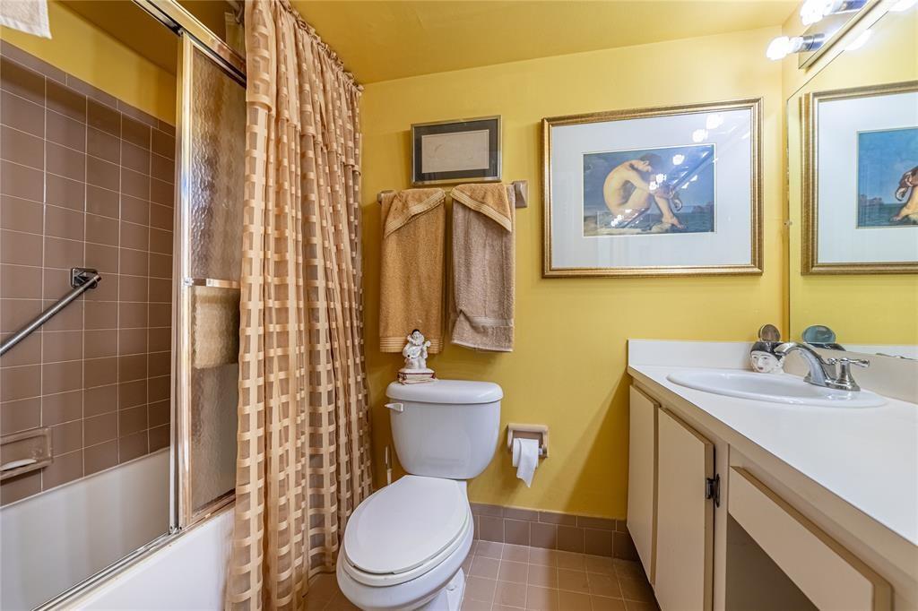 FAIRWAYS OF TAMARAC - Residential