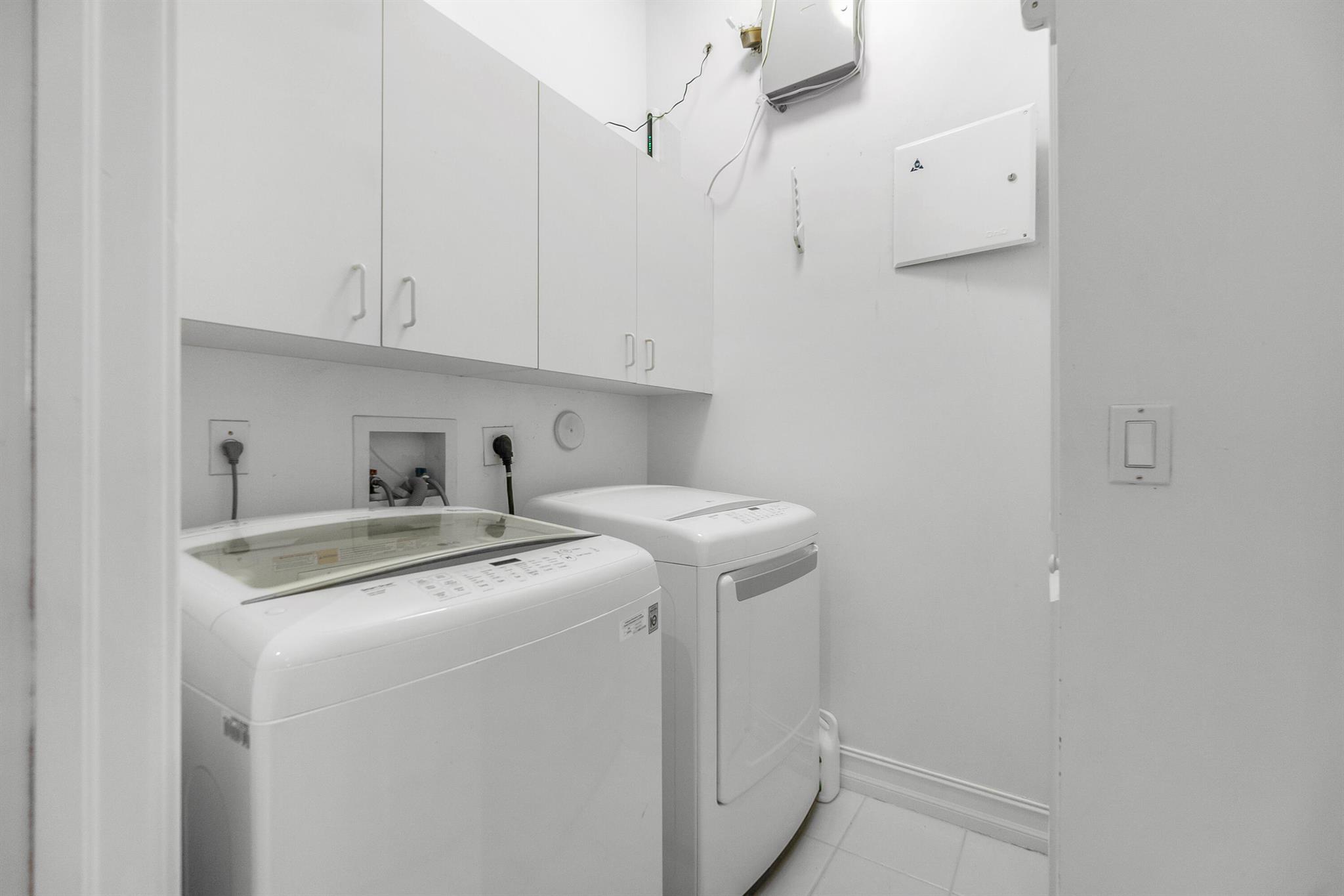 ESTUARY - Residential