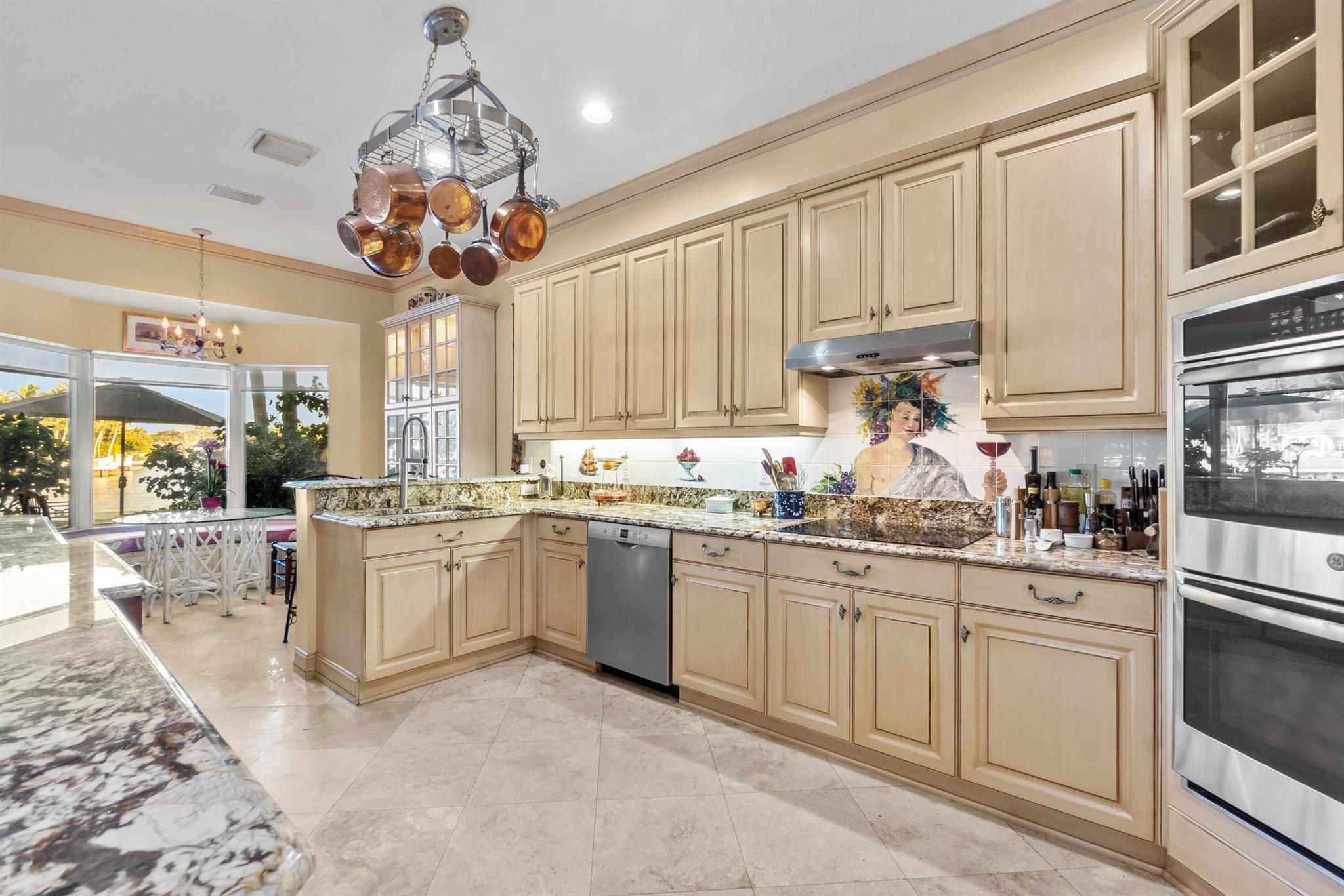 ESTUARY - Residential