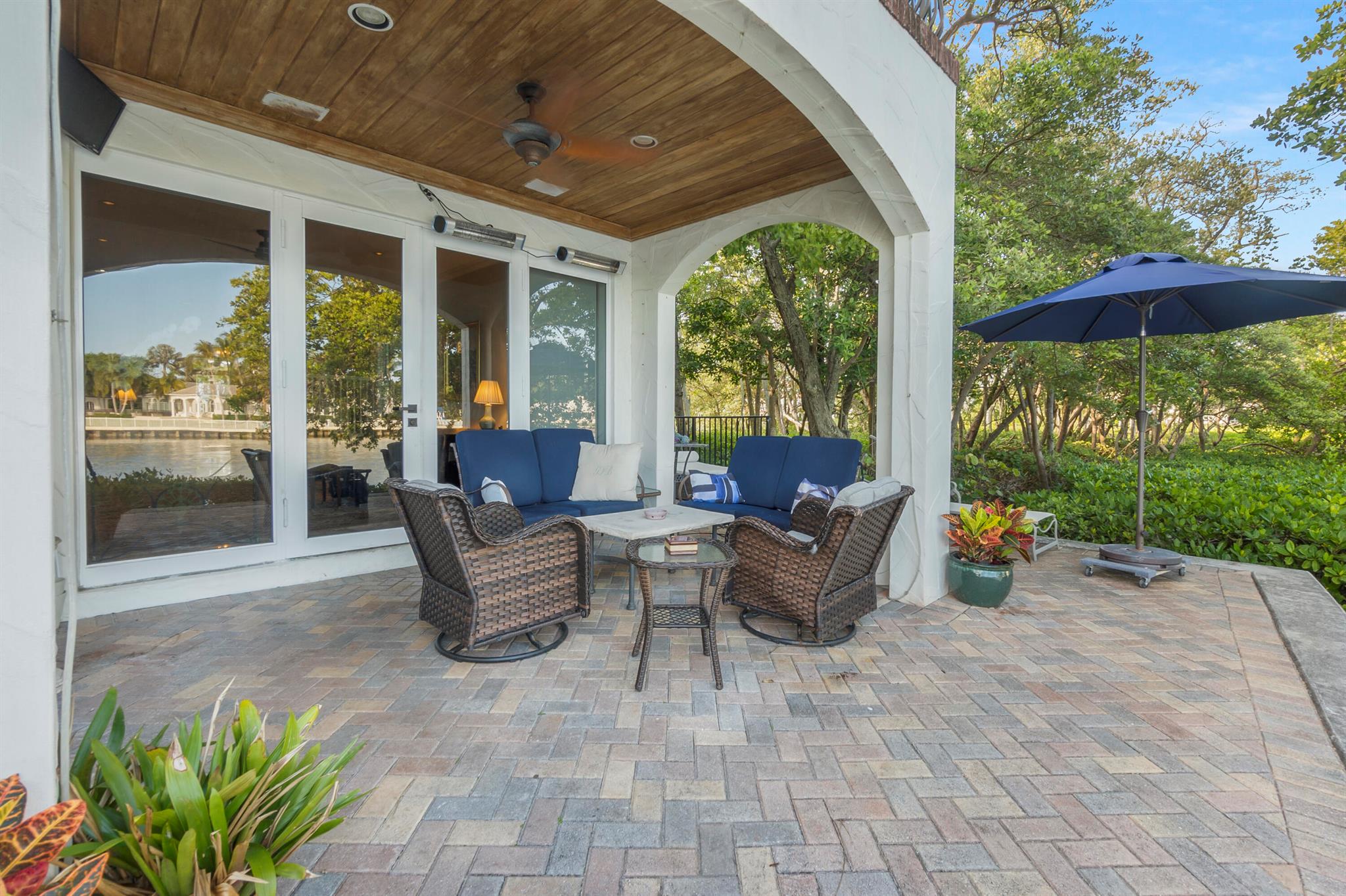 ESTUARY - Residential