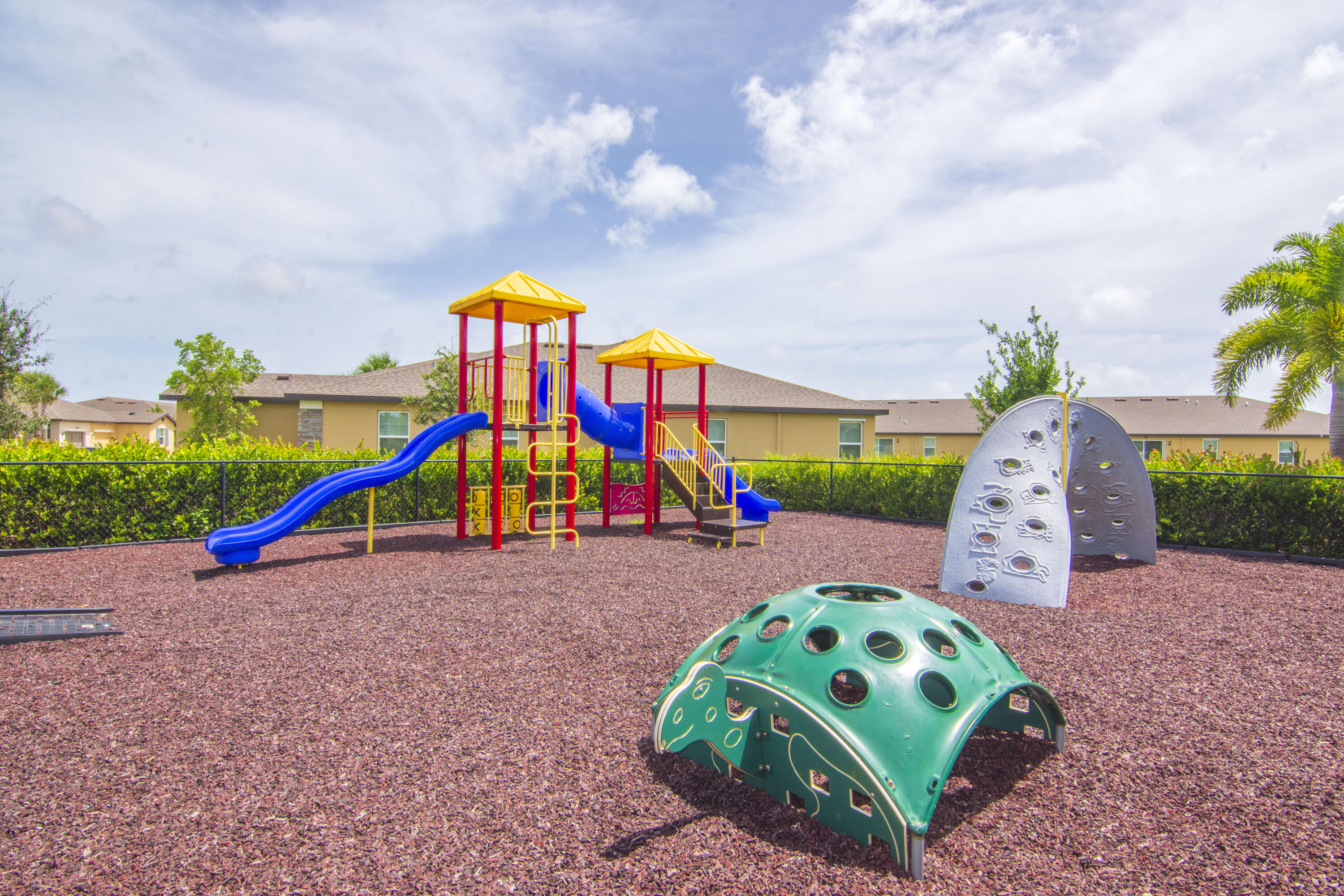 CELEBRATION POINTE - Residential