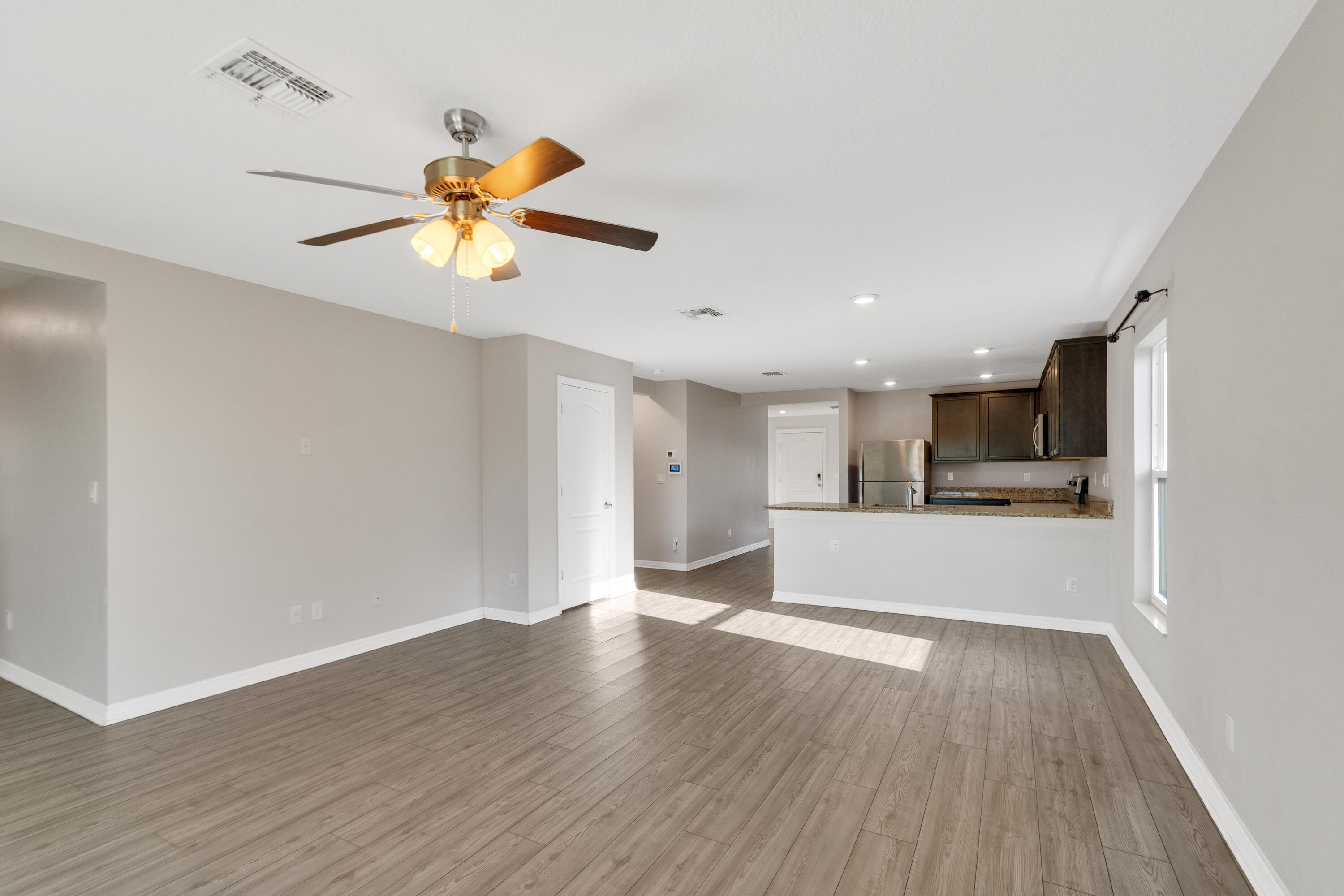 CELEBRATION POINTE - Residential