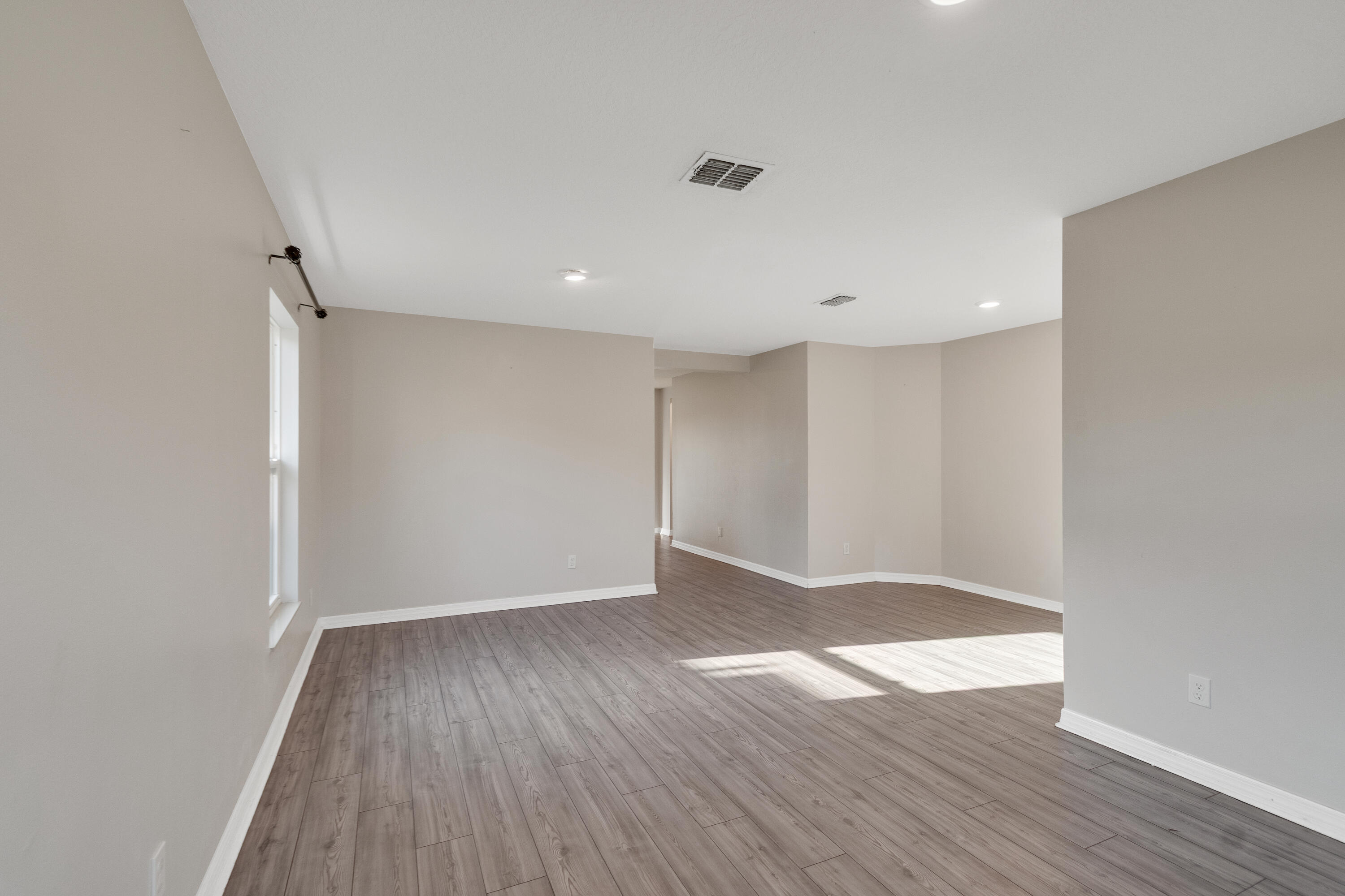 CELEBRATION POINTE - Residential