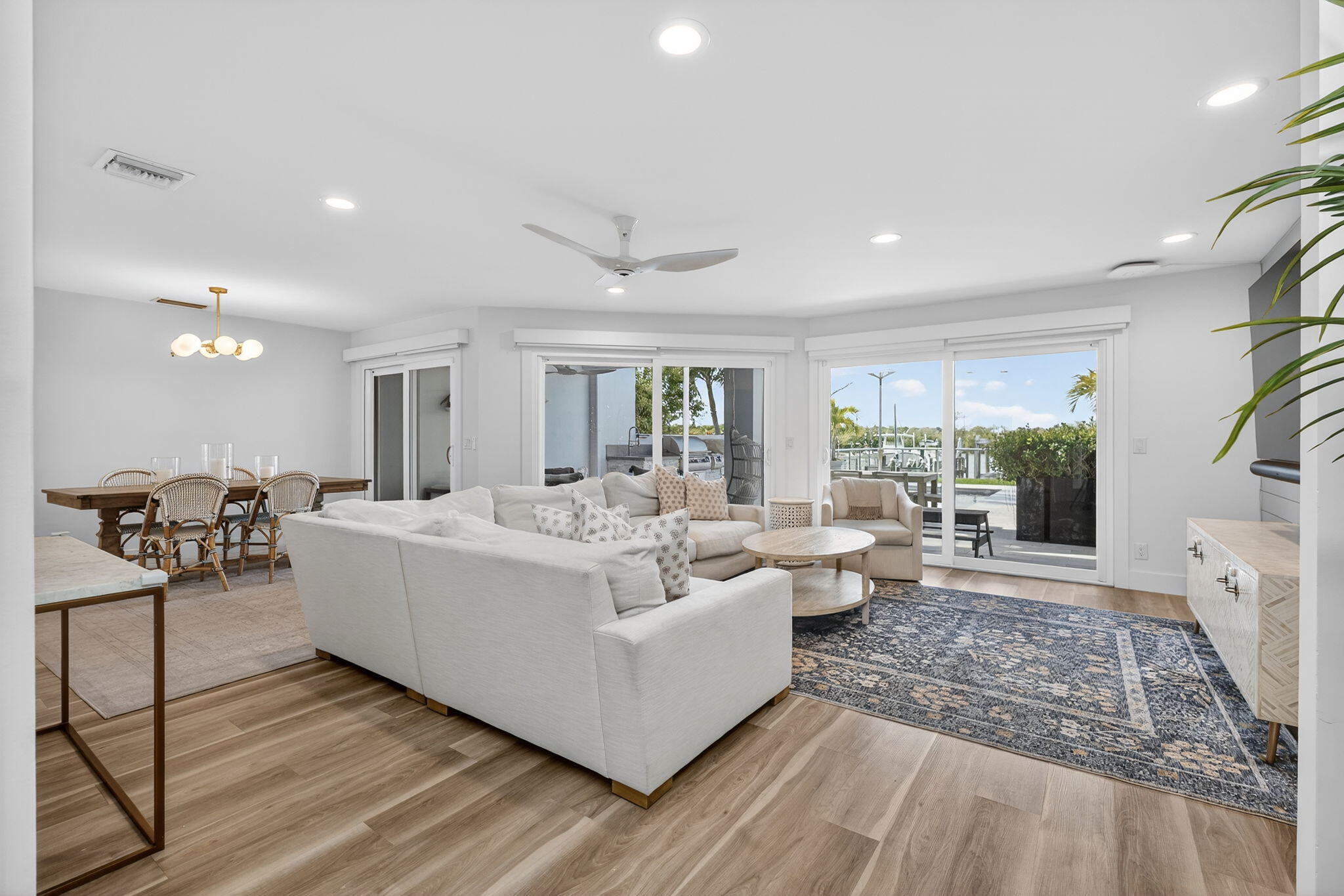 JUPITER HARBOUR - Residential