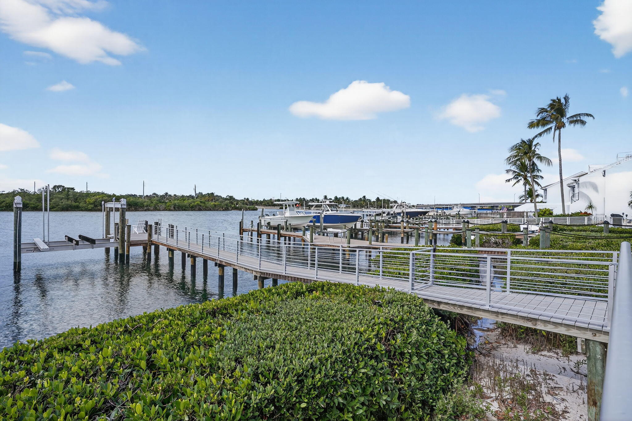 JUPITER HARBOUR - Residential