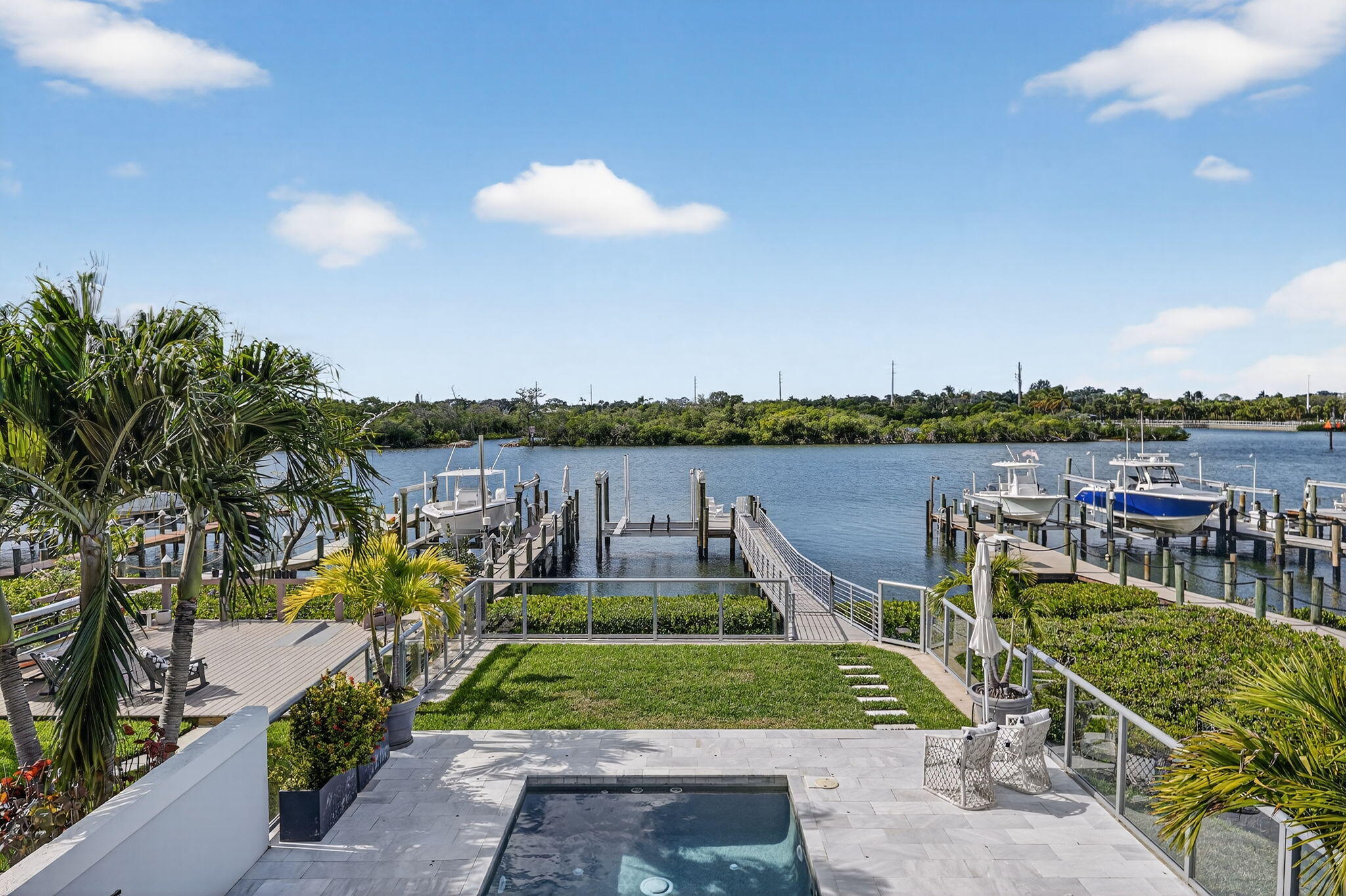 JUPITER HARBOUR - Residential