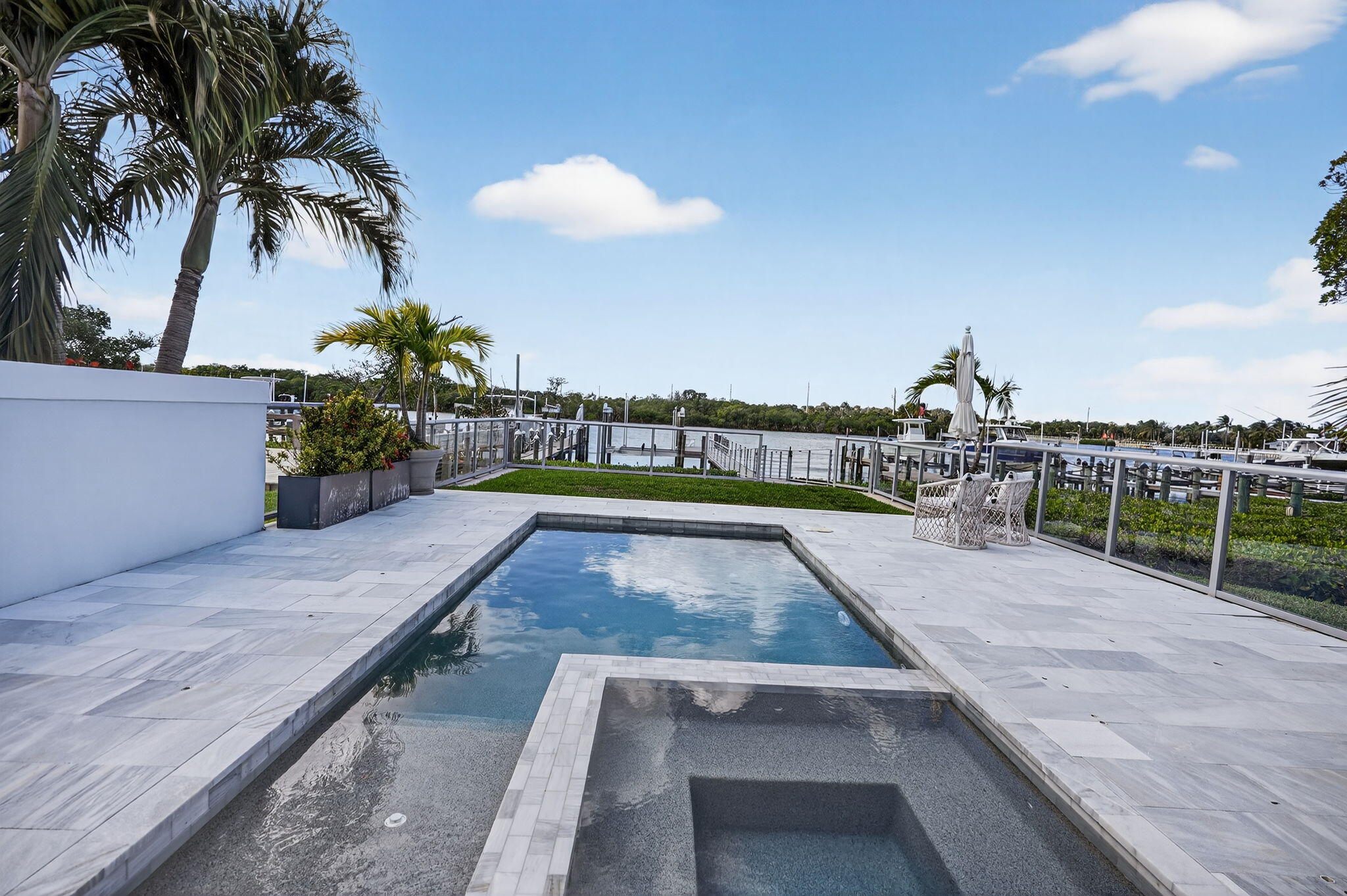 JUPITER HARBOUR - Residential