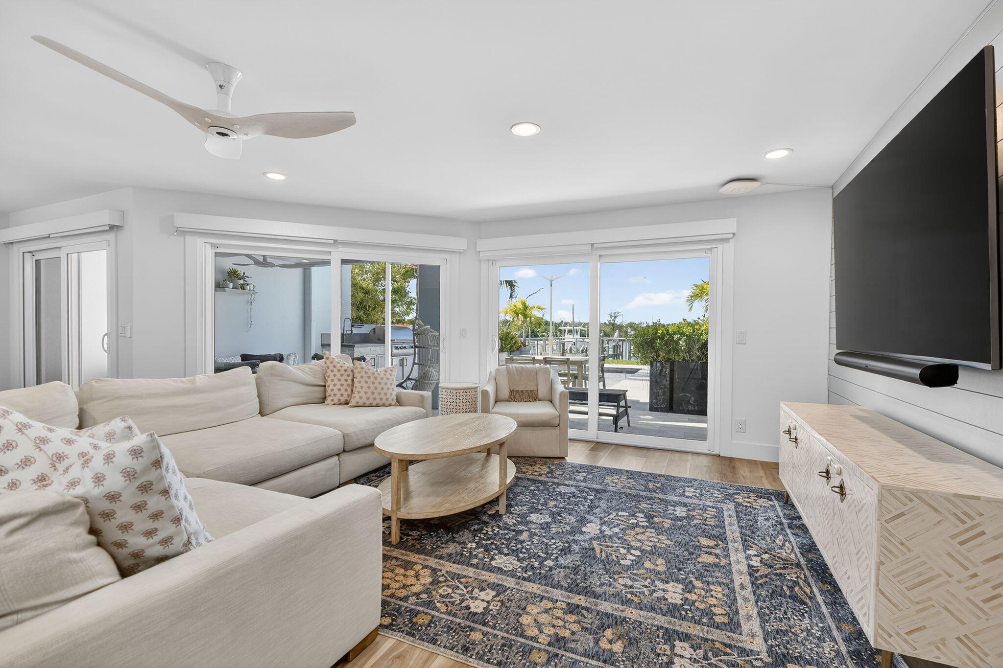 JUPITER HARBOUR - Residential