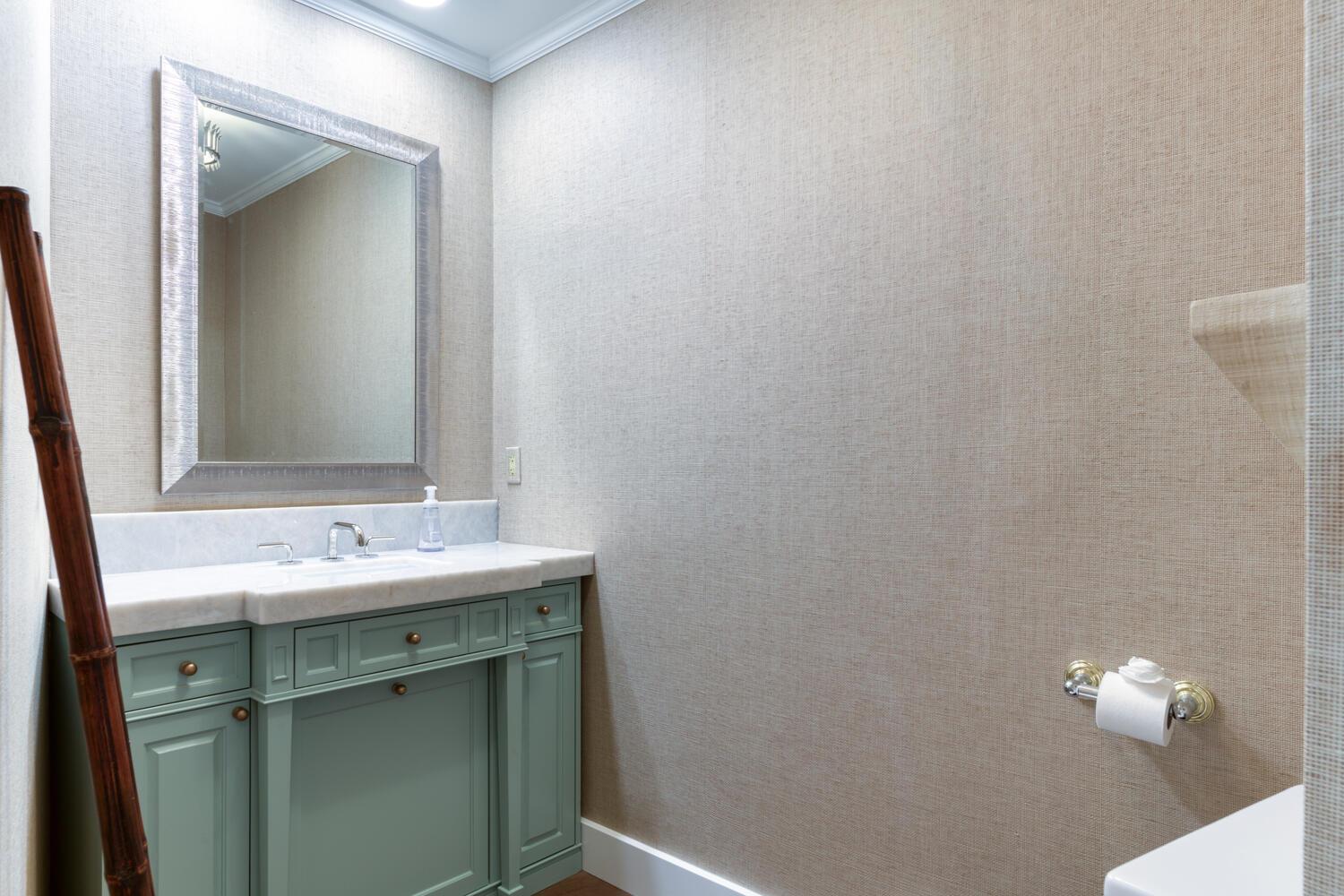 ESPLANADE GRANDE CONDO - Residential