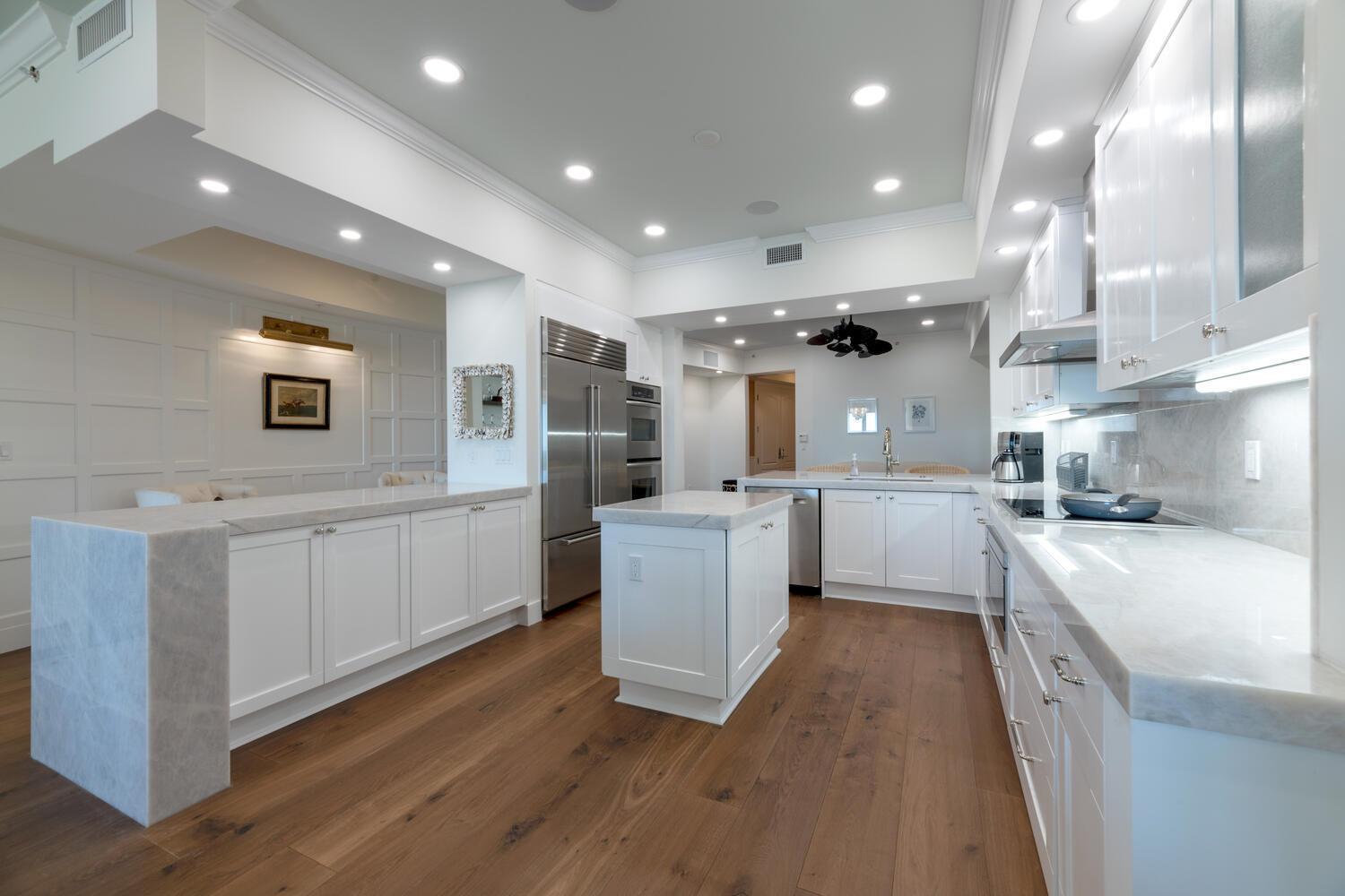 ESPLANADE GRANDE CONDO - Residential