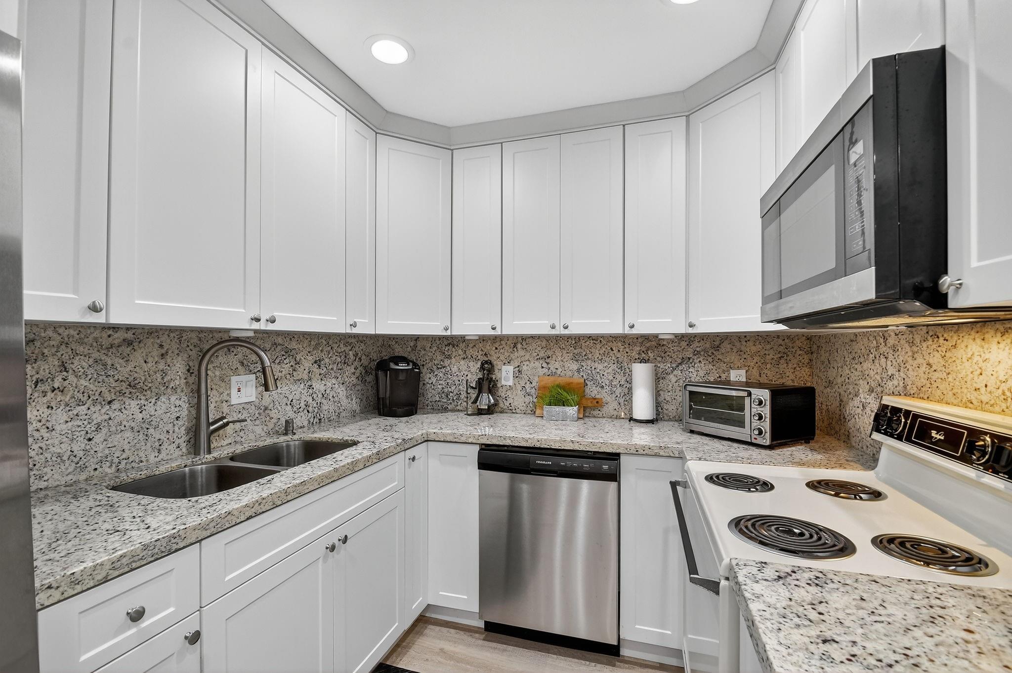 Pine Ridge North Village - Residential