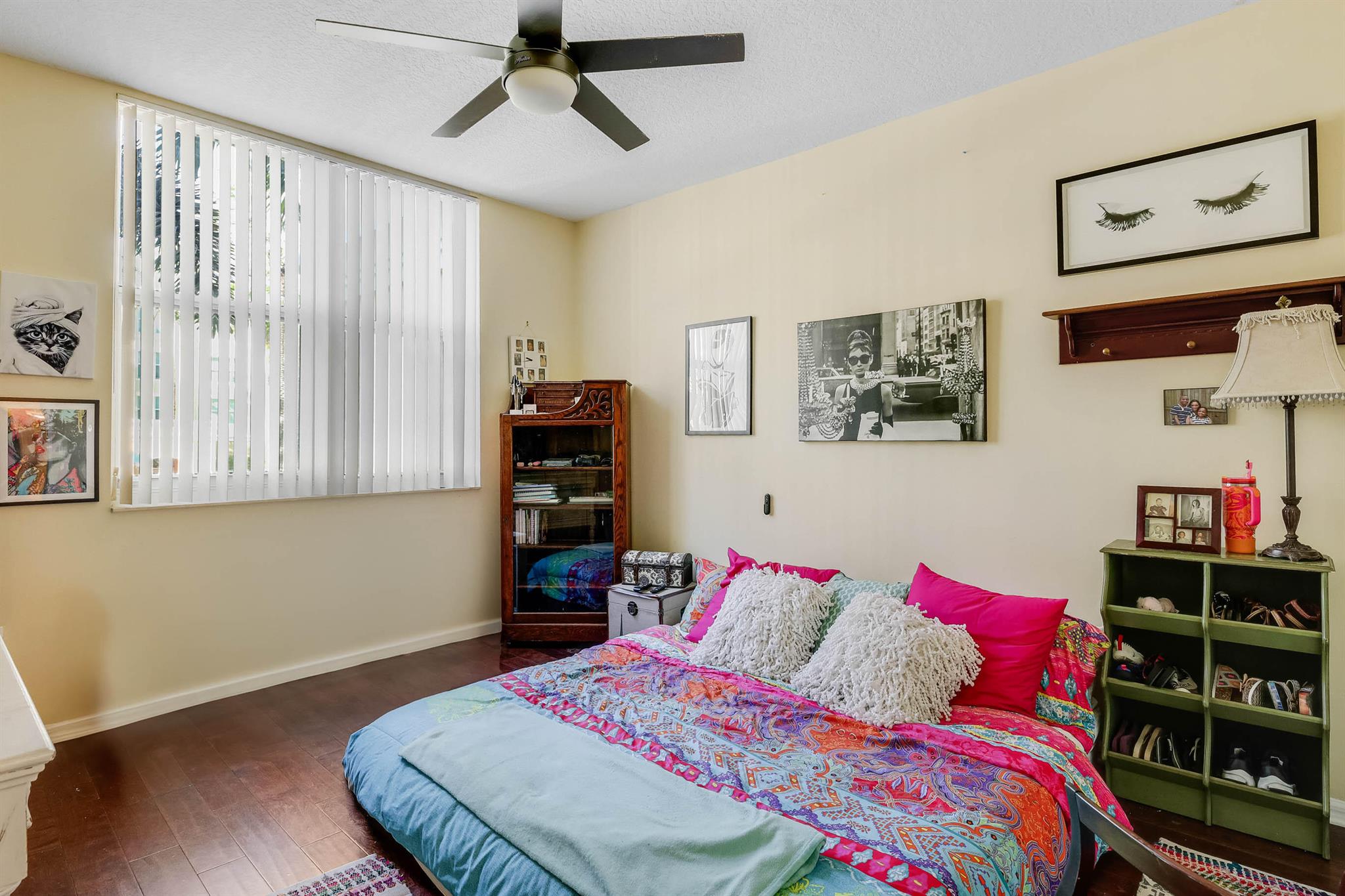 MOORINGS AT LANTANA CONDO - Residential