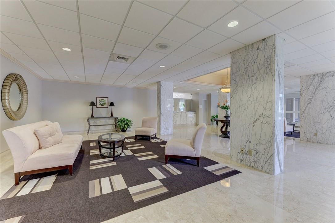 Coral Ridge Towers East - Residential