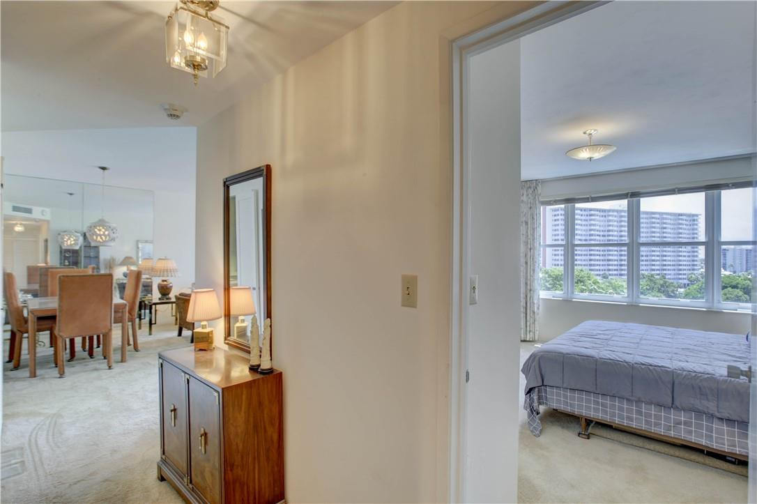 Coral Ridge Towers East - Residential