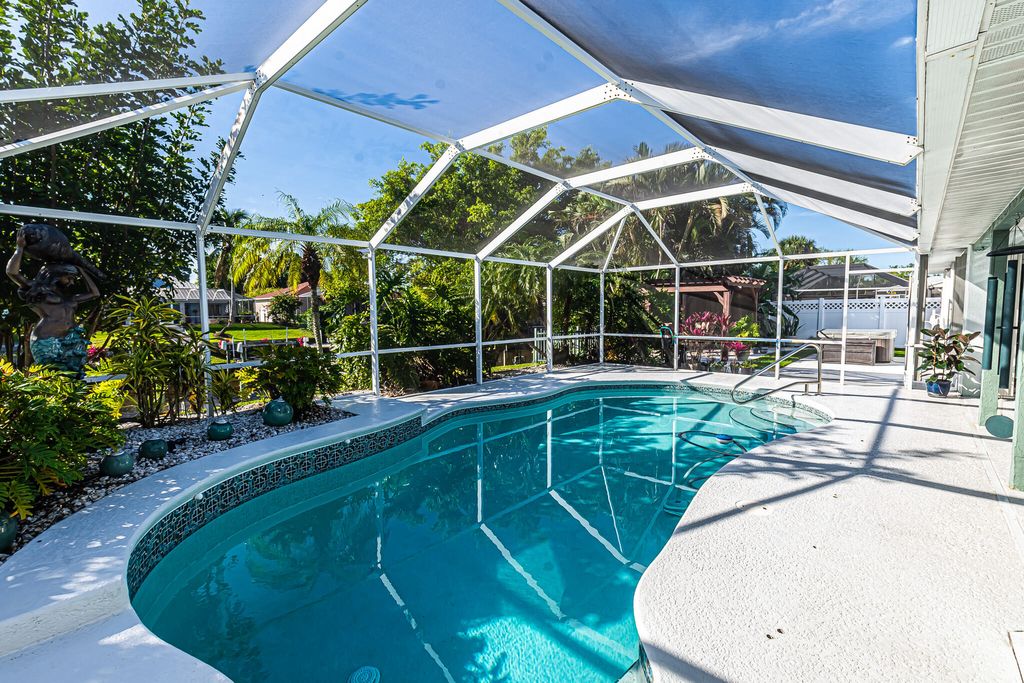 Photo of 188 NE Surfside Avenue, Port Saint Lucie, FL 34983 (MLS # R10968223)