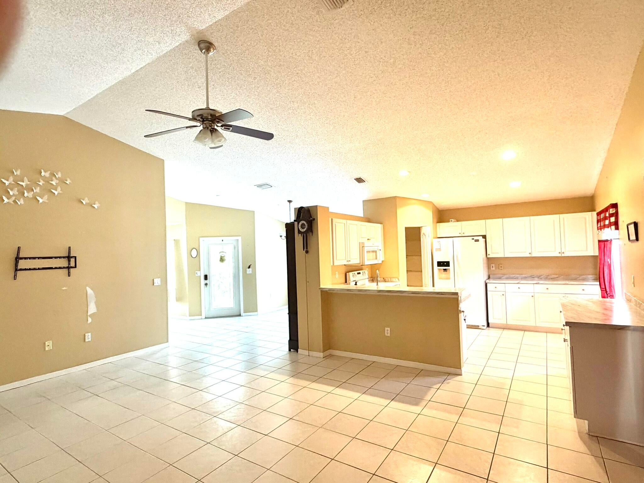 342 SW NORTH SHORE Boulevard