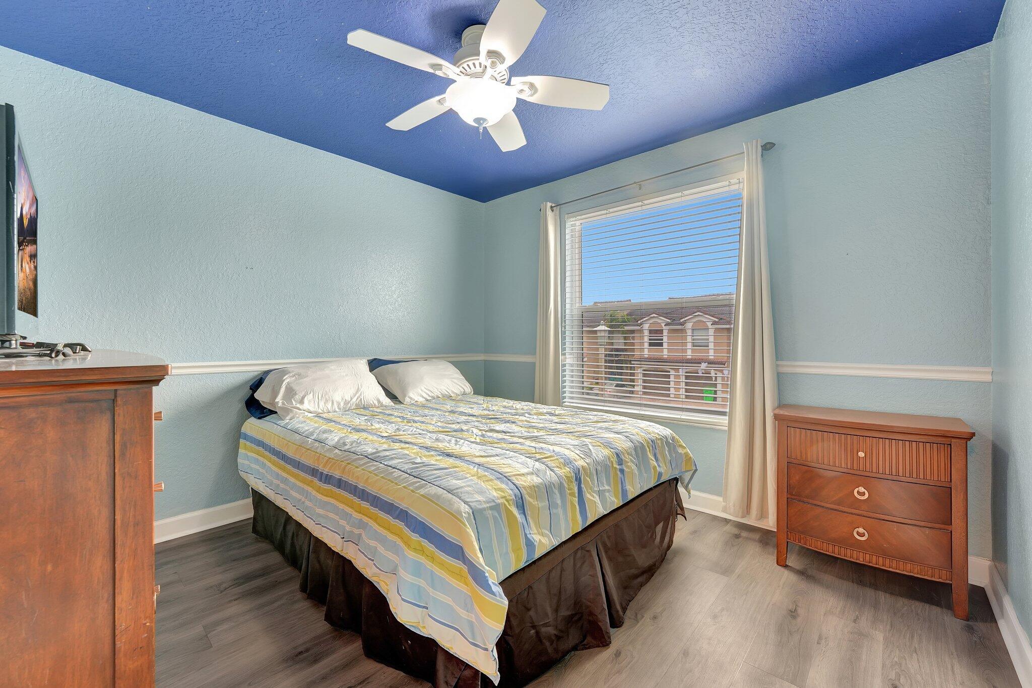 Pine Bay - Residential