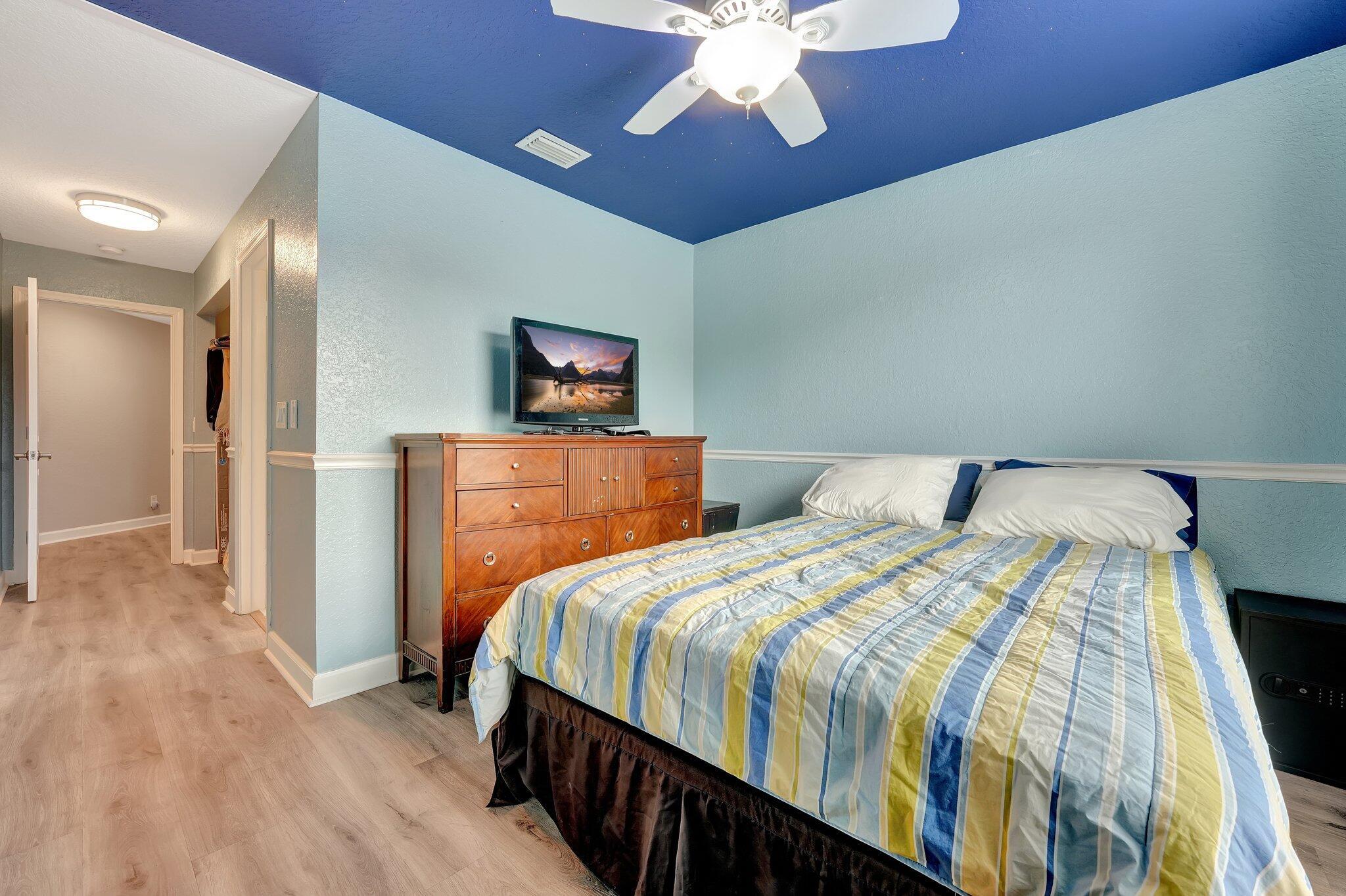 Pine Bay - Residential